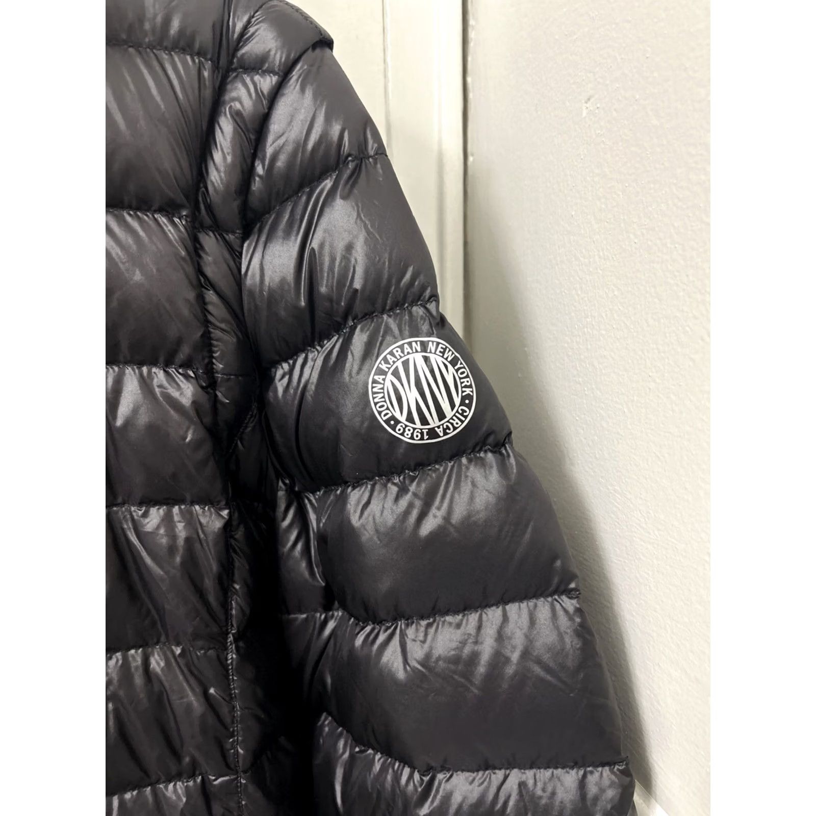 DKNY DKNY Puffer Jacket Womens M Black Hooded Full Zip Pockets Coat Convertible Vest Mens? Girls? Size M / US 6-8 / IT 42-44 - 5 Thumbnail