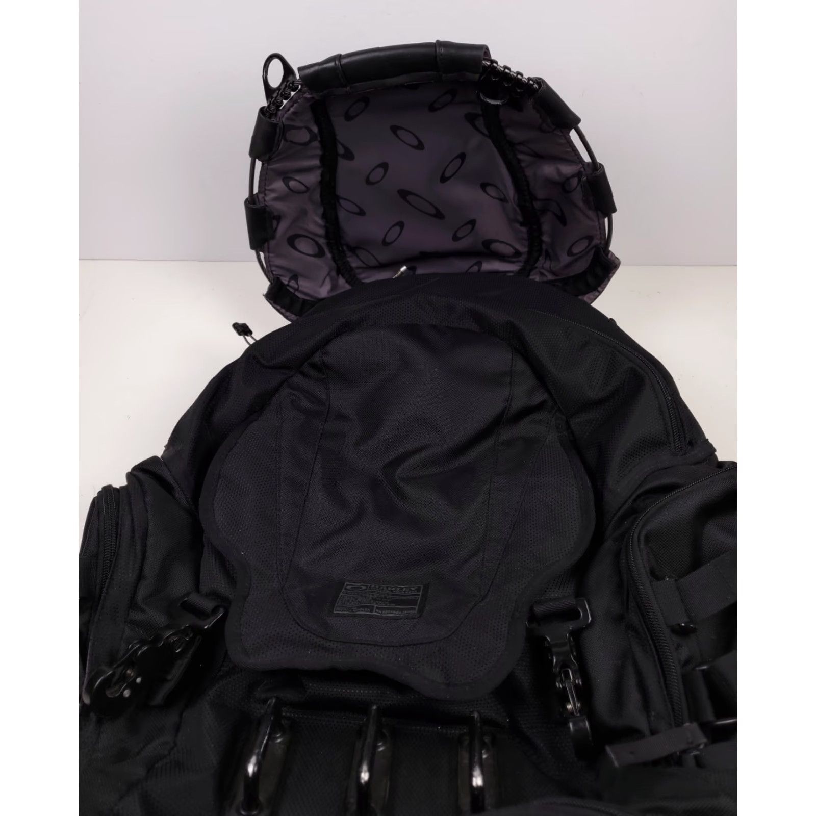 Oakley Oakley Kitchen Sink Backpack Stealth Black 34L Laptop Tactical Hiking Men Backpack Black 34L Navy? Size ONE SIZE - 3 Thumbnail