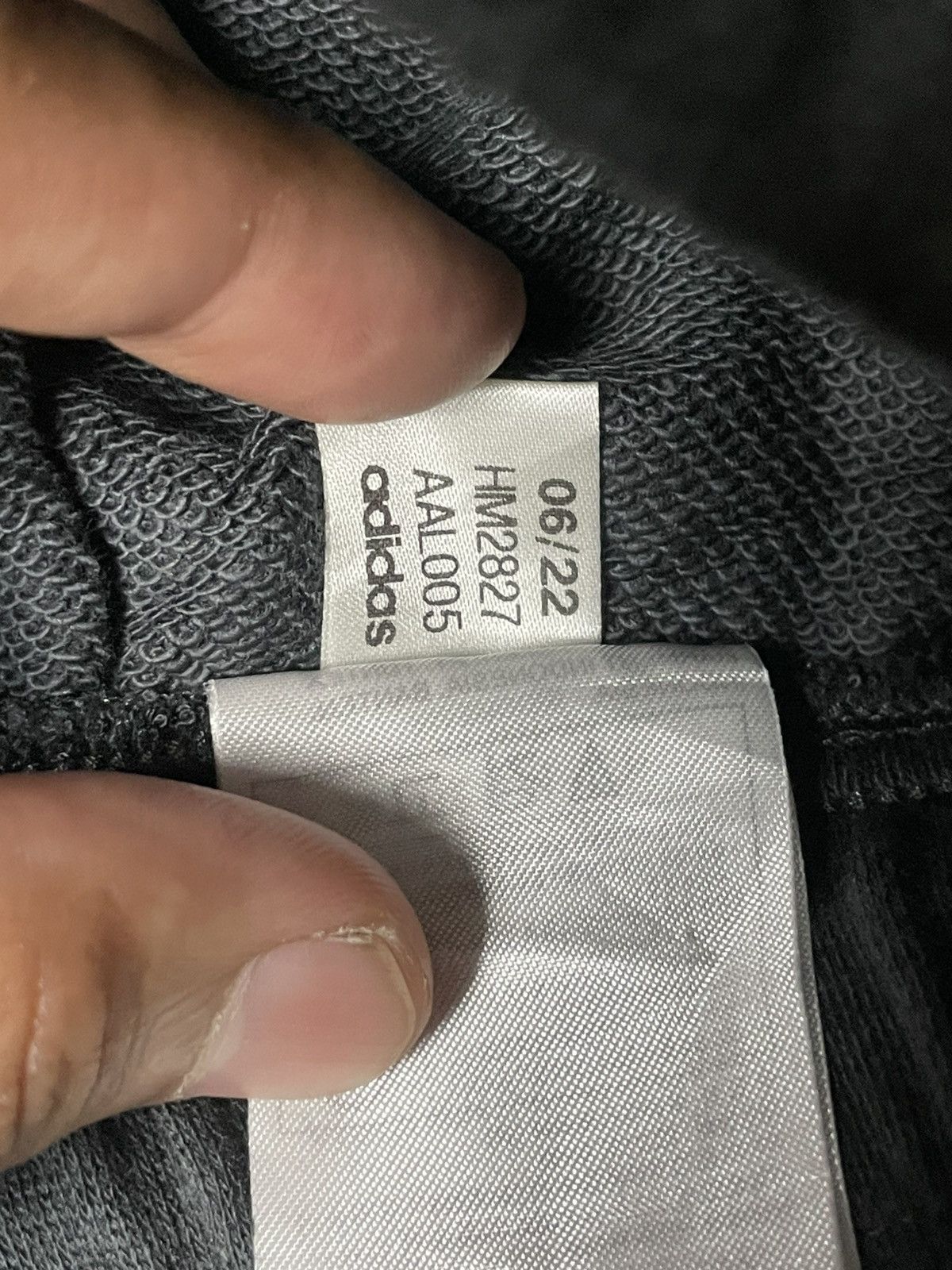 Adidas × Vintage Adidas Men’s Joggers & Sweatpants (66) Size US 26 / EU 42 - 9 Thumbnail