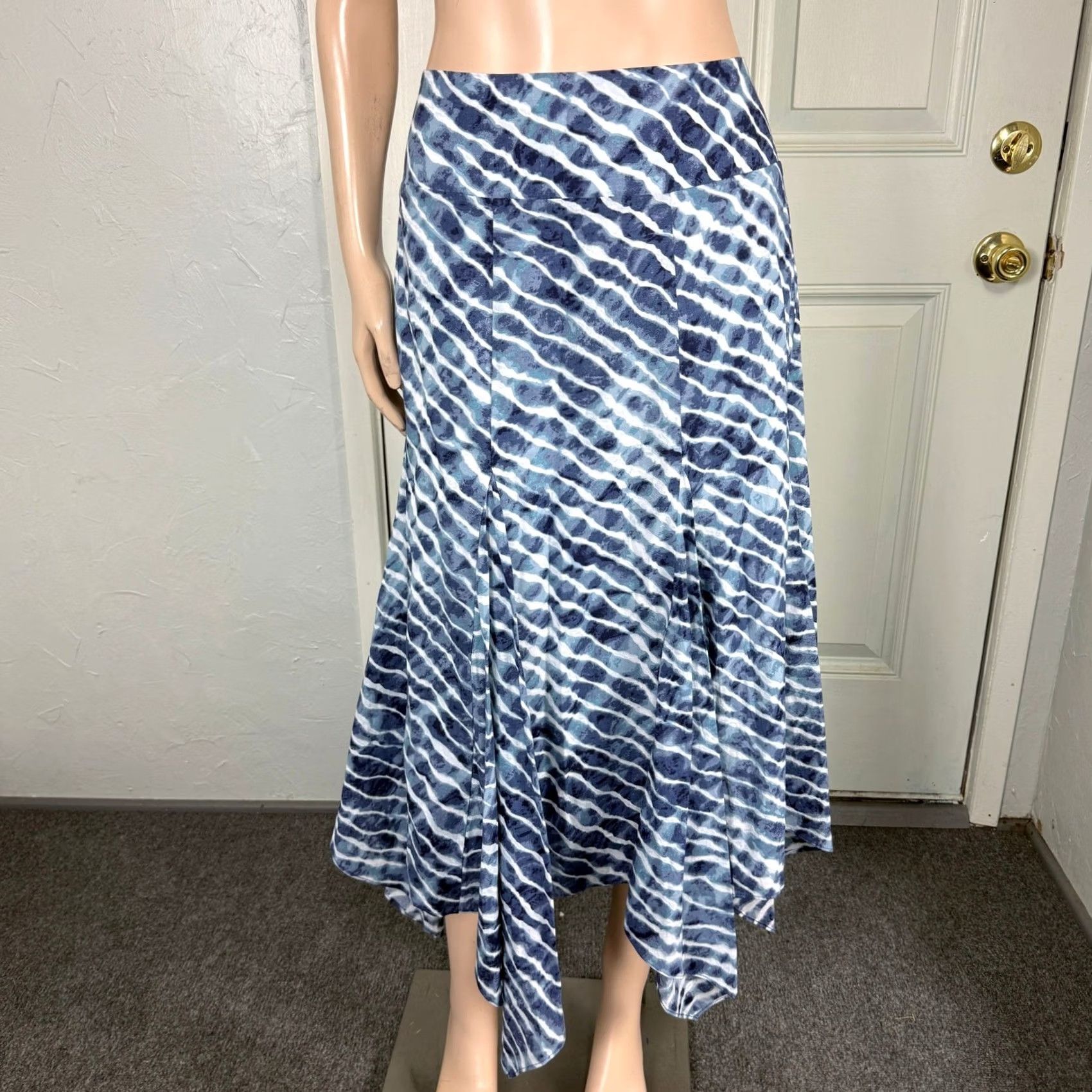 Vintage Chico's Skirt XL Tie Dye Bohemian Cotton A-Line Midi Pull On Women (Blue) Shirt? Size 40" / US 18 - 2 Thumbnail