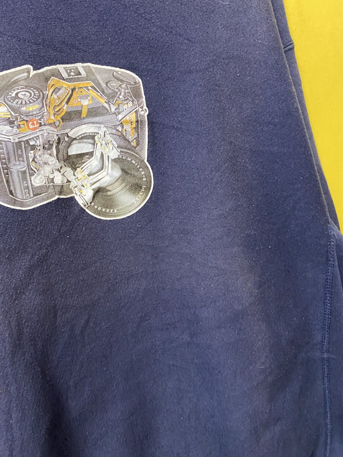 The Unbranded Brand G.I Camera Picture Sweatshirt Crewneck Tee Size US L / EU 52-54 / 3 - 3 Thumbnail