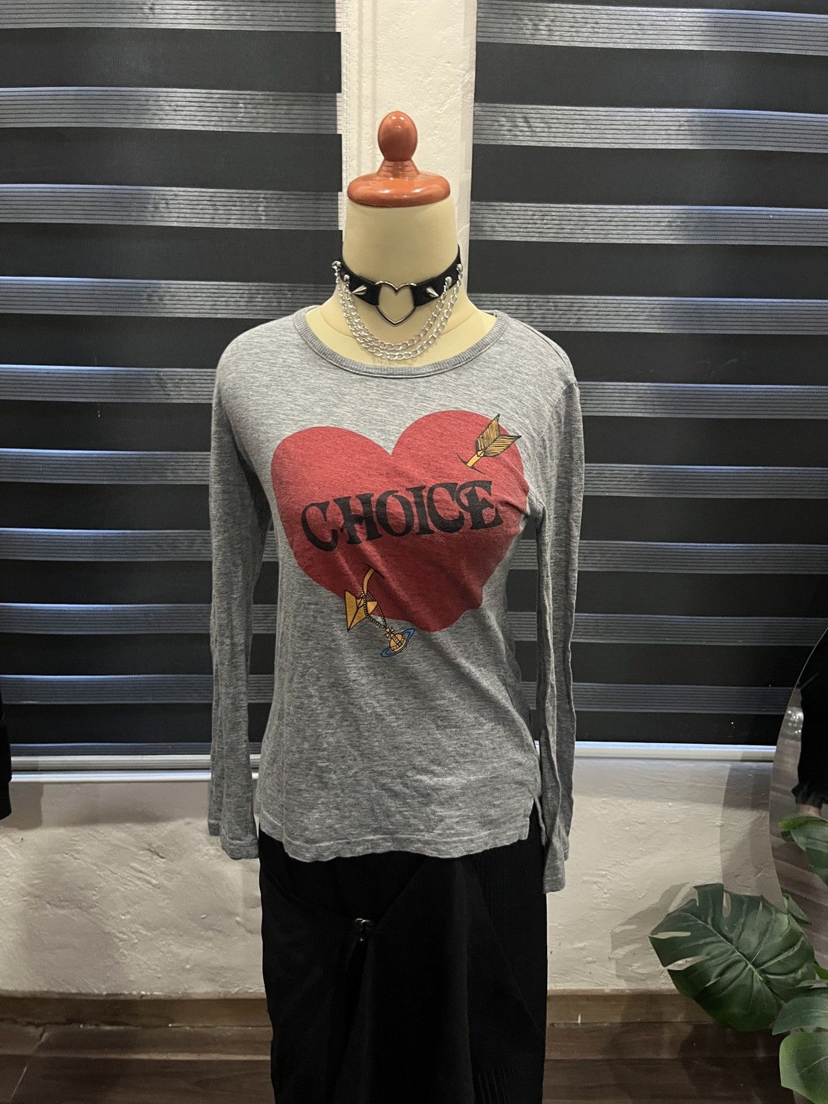 Vivienne Westwood Vintage Vivienne Westwood 'Choice' Hearts Orb Long Sleeves Size S / US 4 / IT 40 - 6 Thumbnail