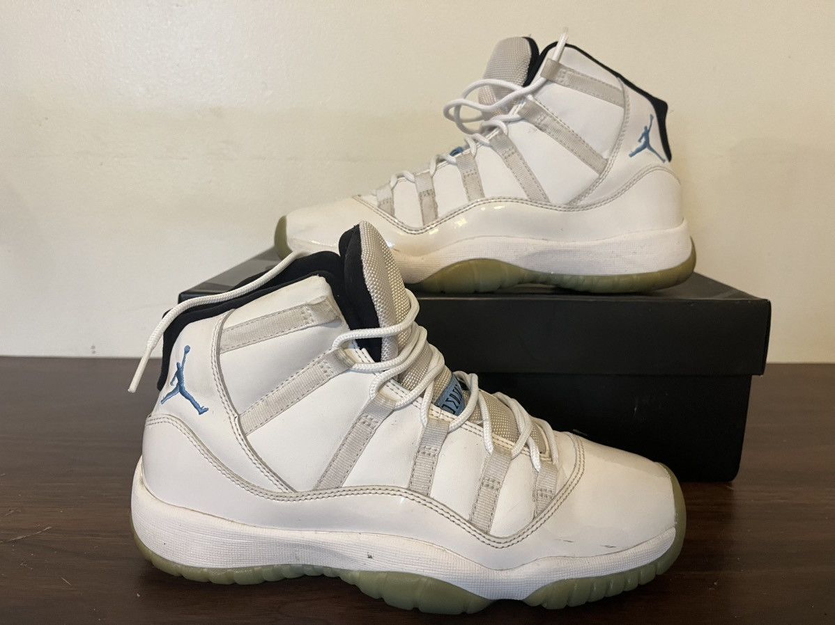 Nike Air Jordan 11 Retro Size US 6.5 / EU 39-40 - 1 Thumbnail