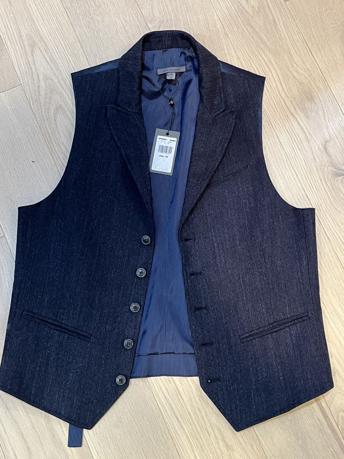 John Varvatos Denim peak lapel vest. 48 Size US M / EU 48-50 / 2 - 8 Thumbnail