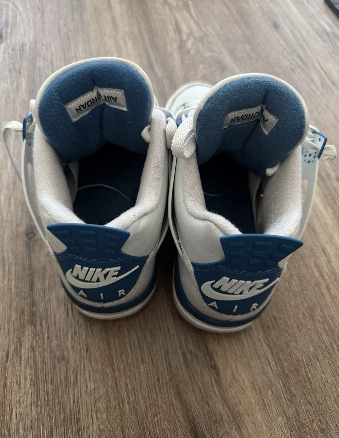 Nike Off White/Military Blue Jordan 4’s Size US 8.5 / EU 41-42 - 5 Thumbnail