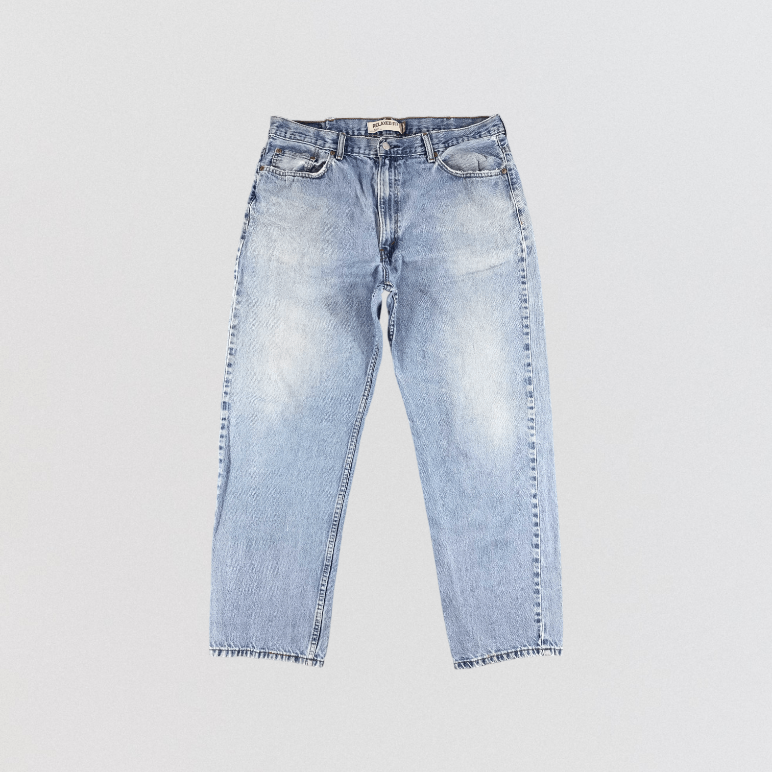 image of Vintage Levis 550 Jeans-Jm562 in Blue, Men's (Size 38)
