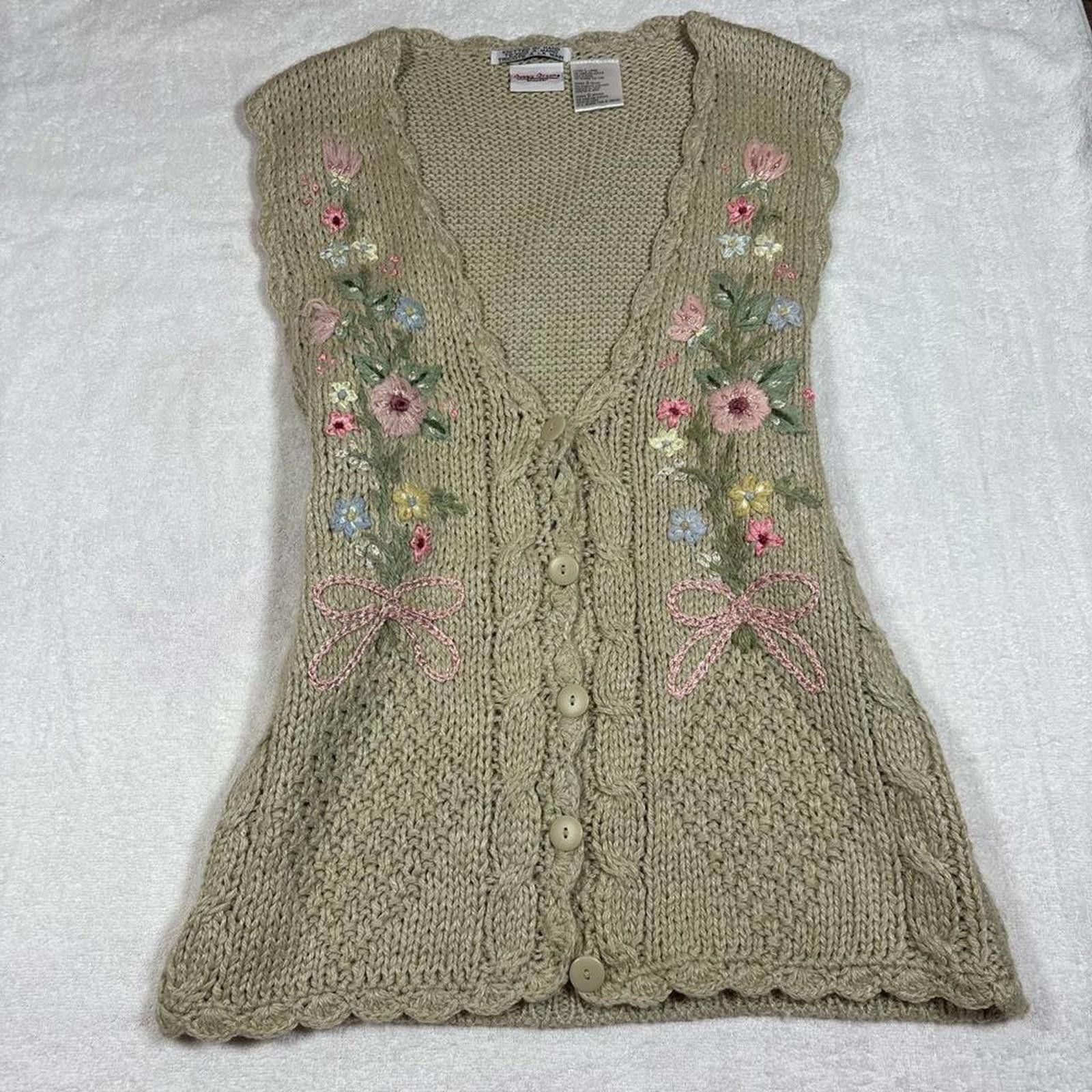 Other Vintage cottage core floral embroidered sweater vest Size L / US 10 / IT 46 - 1 Thumbnail