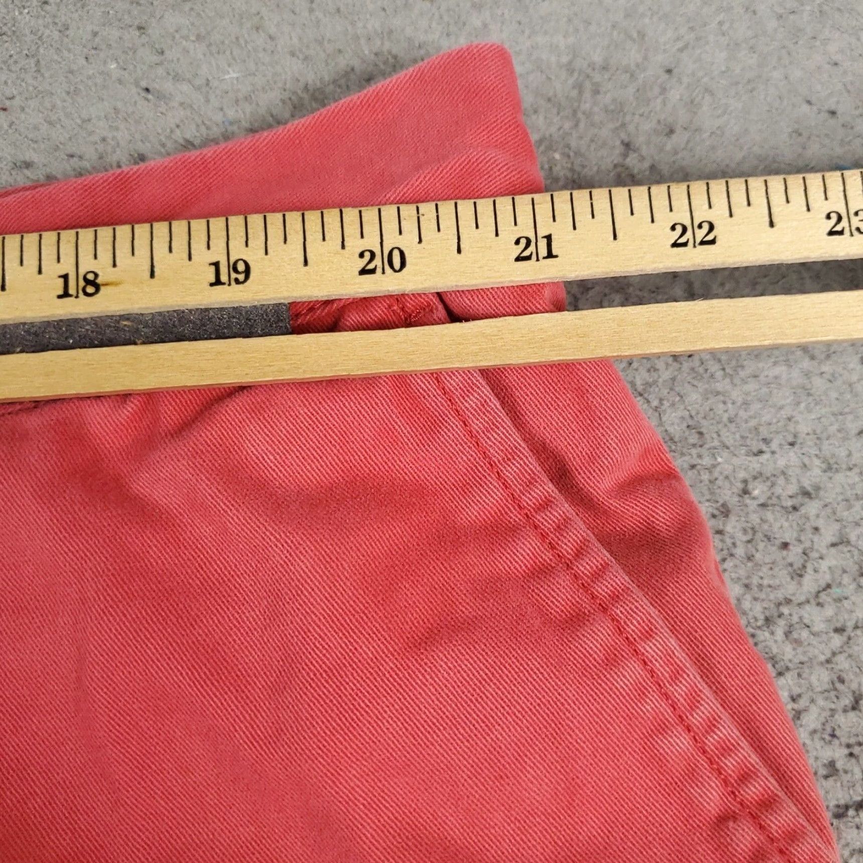 Ralph Lauren VINTAGE Ralph Lauren Chino Shorts Womens Size 42 Flat Front Casual Red Pink Adults Size 42" / US 20 - 4 Thumbnail