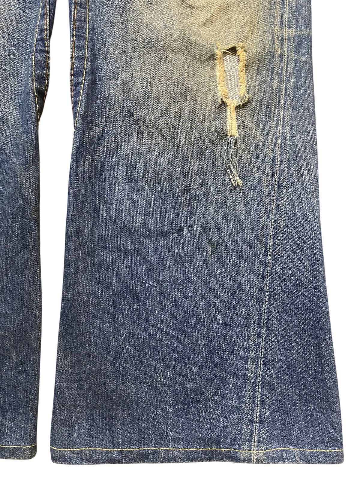 True Religion Vintage Usa True Religion Mud Wash Distress Spiral Leg Baggy Size US 38 / EU 54 - 8 Thumbnail