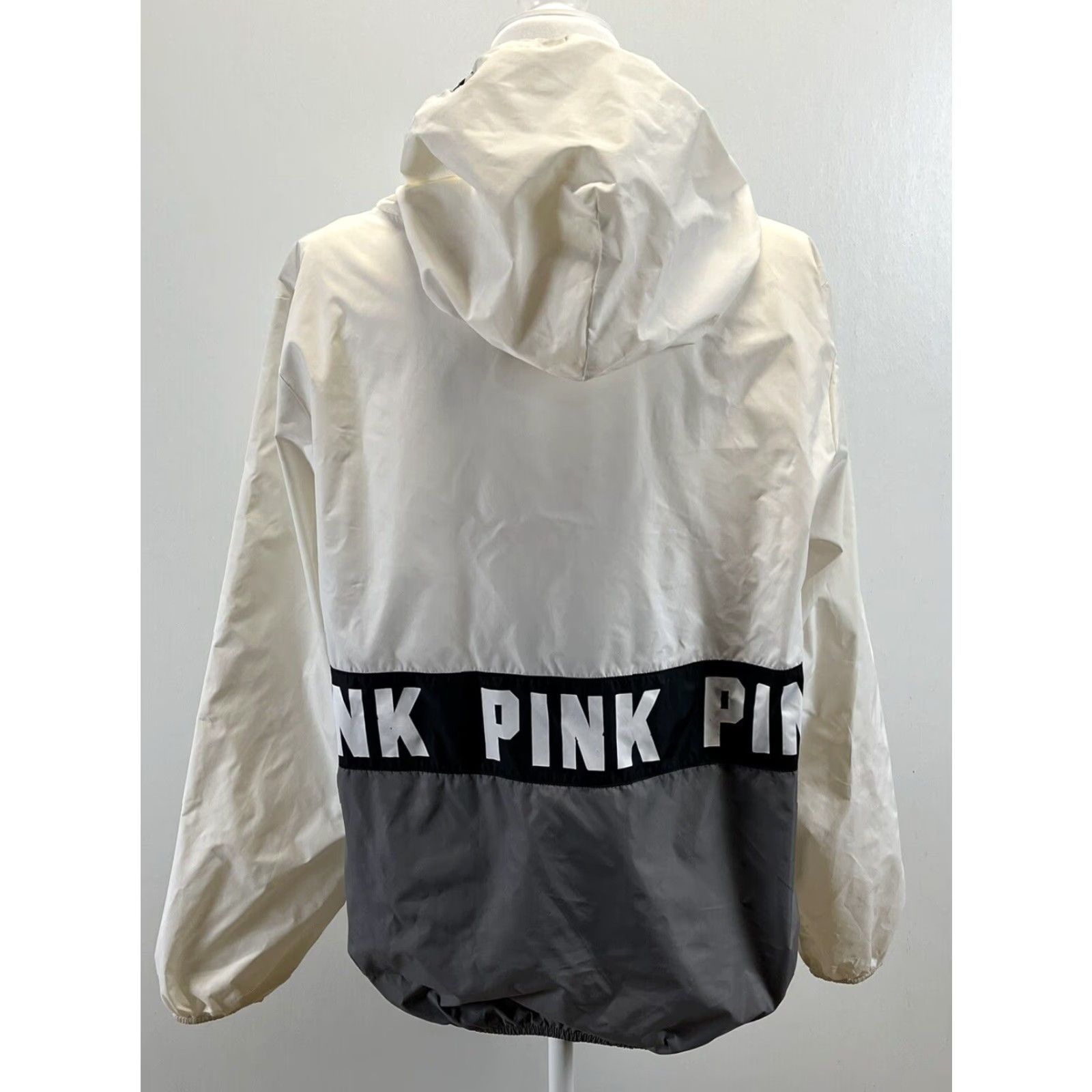 Victoria's Secret Victoria’s Secret Pink Windbreaker Rain Jacket Anorak Sz M L GUC Hood Pullover Size M / US 6-8 / IT 42-44 - 2 Thumbnail