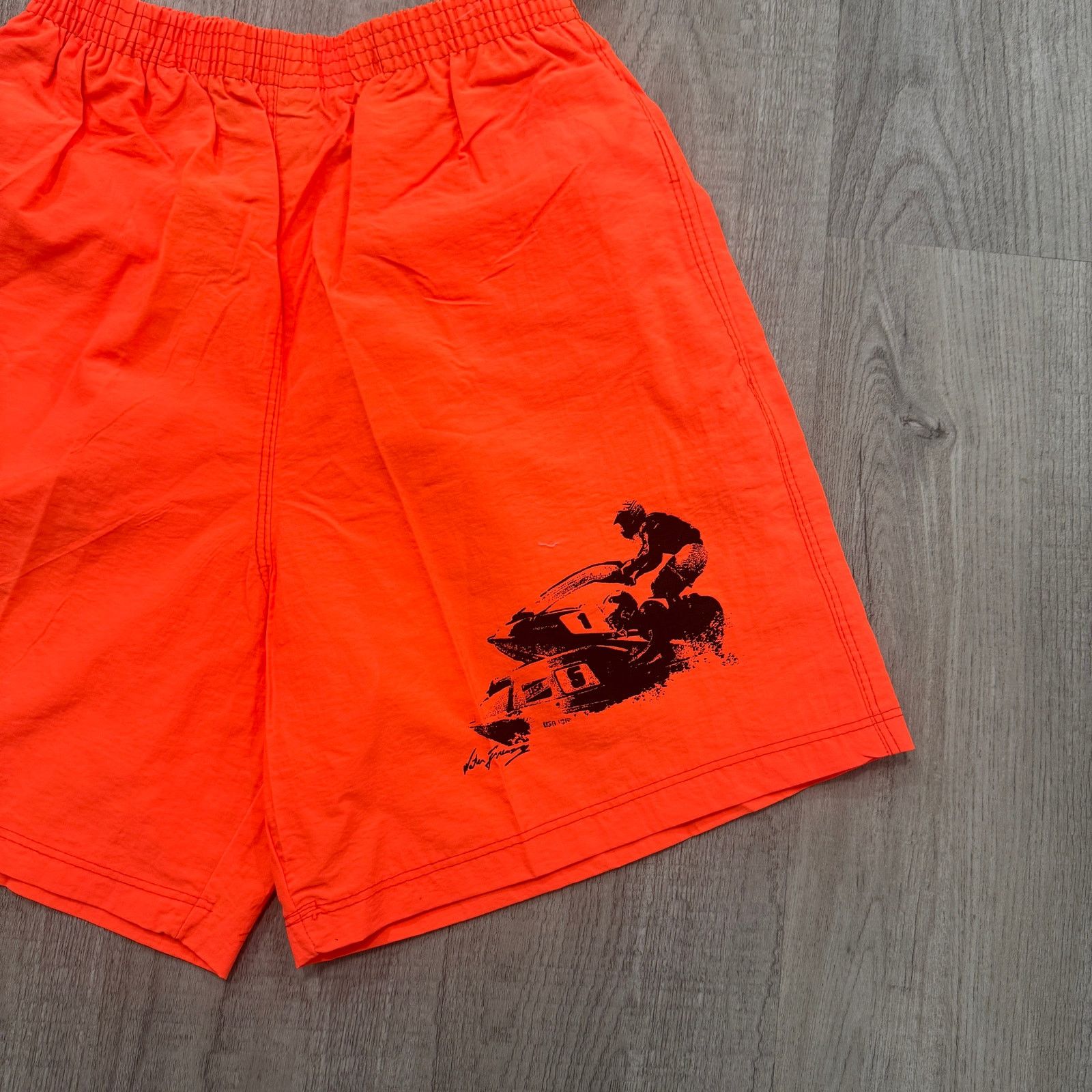 Vintage NEW Vintage USA Sport Surf Shorts Men Small Orange 80s Size US 26 / EU 42 - 2 Thumbnail