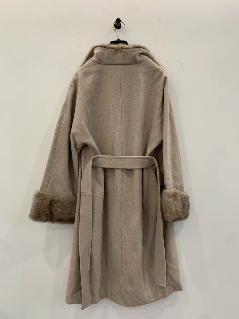 Max Mara Max Mara Grey Women's Wool Patchwork Fur Collar Coat Size S / US 4 / IT 40 - 2 Thumbnail