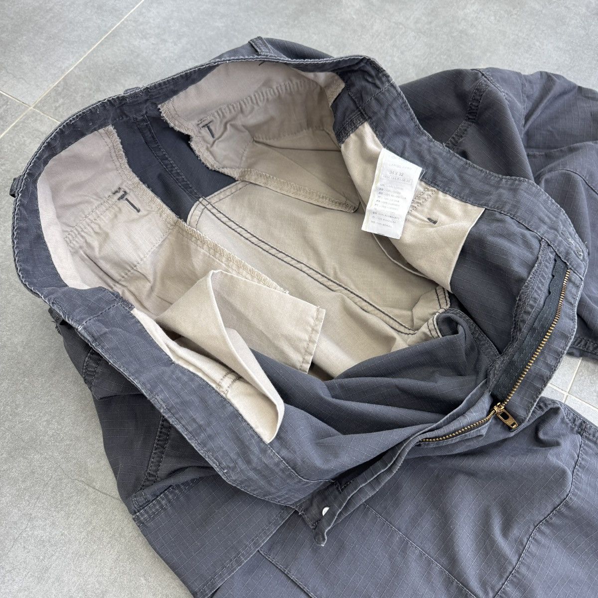 Carhartt Vintage Carhartt Aviation Cargo Pant Gray Men Size 34/32 Size US 34 / EU 50 - 16 Thumbnail