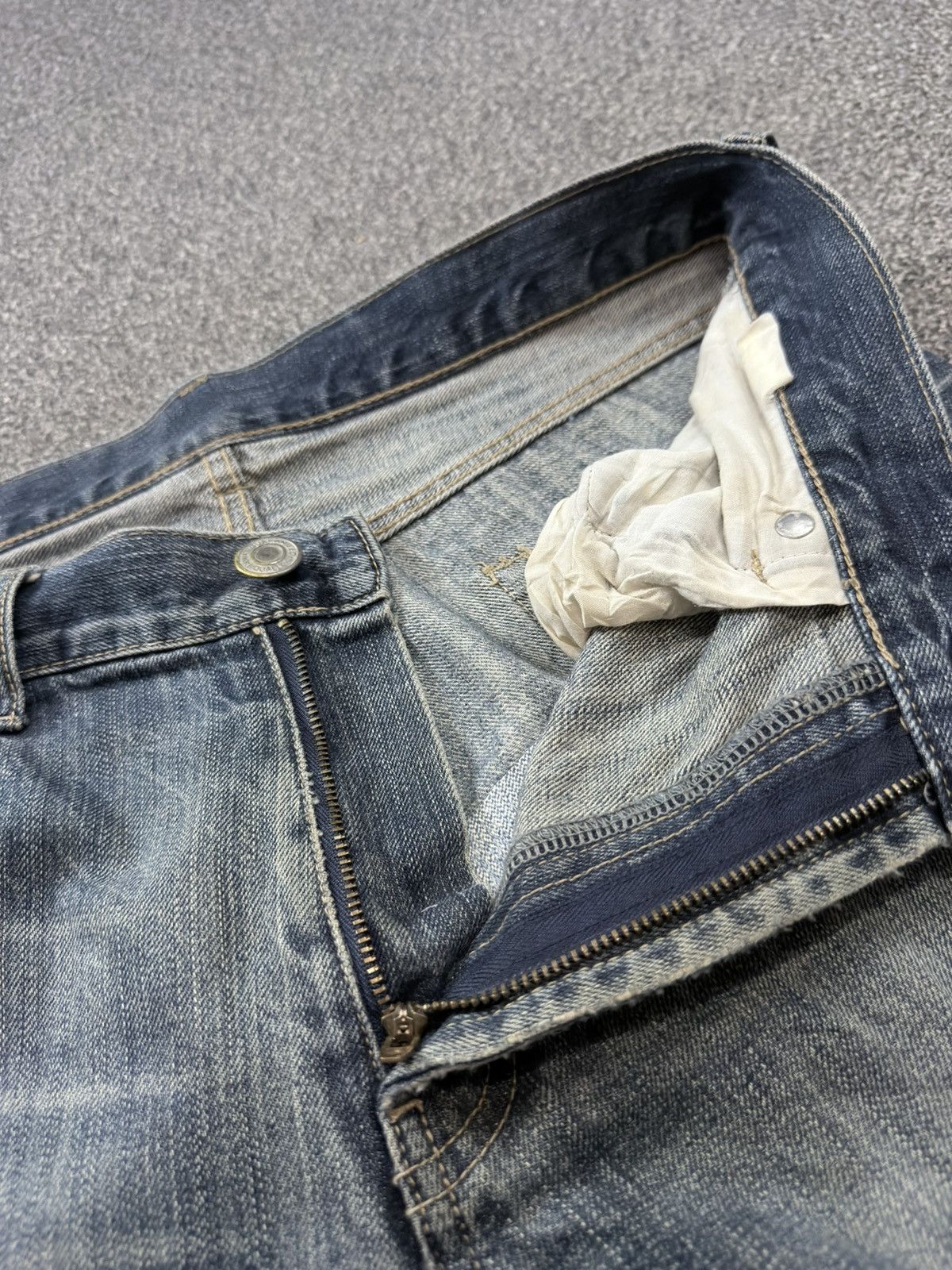 Fashion Victim Vintage 90s Japanese Denim Gu Distressed Size US 34 / EU 50 - 14 Thumbnail