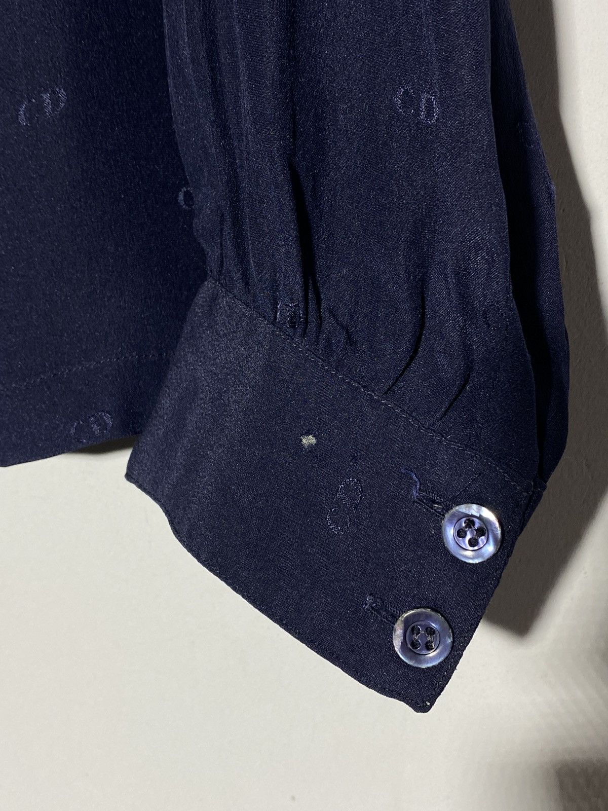 Christian Dior Monsieur Vintage 90s Christian Dior CD Monogram Silk Shirt Navy Blue Size US S / EU 44-46 / 1 - 16 Thumbnail