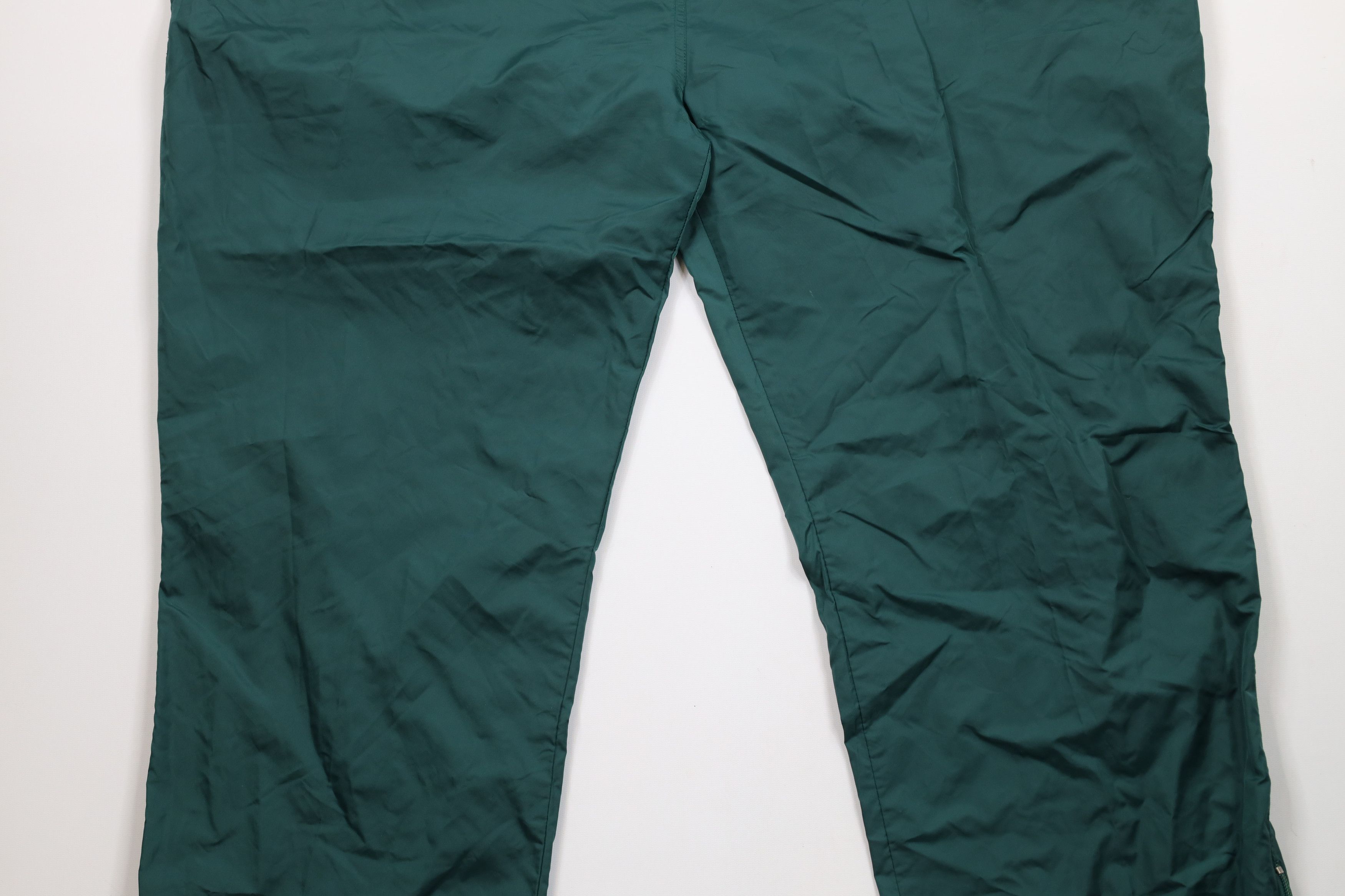 Vintage × Woolrich Woolen Mills Vintage 90s Woolrich Wide Leg Windbreaker Pants Green Nylon Size US 40 / EU 56 - 3 Thumbnail
