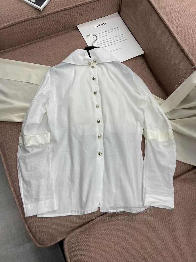 Chanel Chanel Equestrian series white ruffled stitched shirt Size XS / US 0-2 / IT 36-38 - 3 Thumbnail