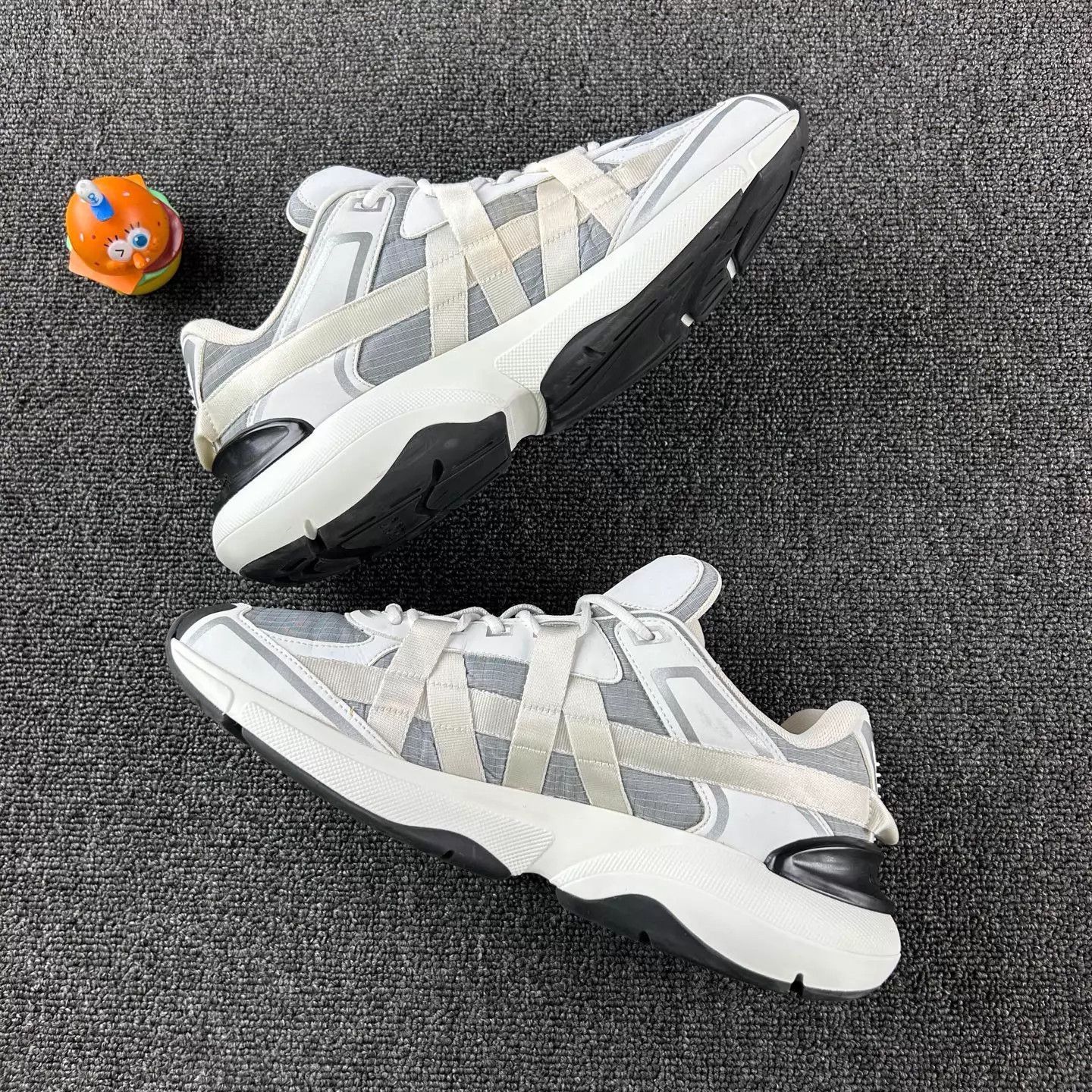 Dior Dior B24 Runtek White/Gray 41.5 Sneakers Size US 8.5 / EU 41-42 - 3 Thumbnail