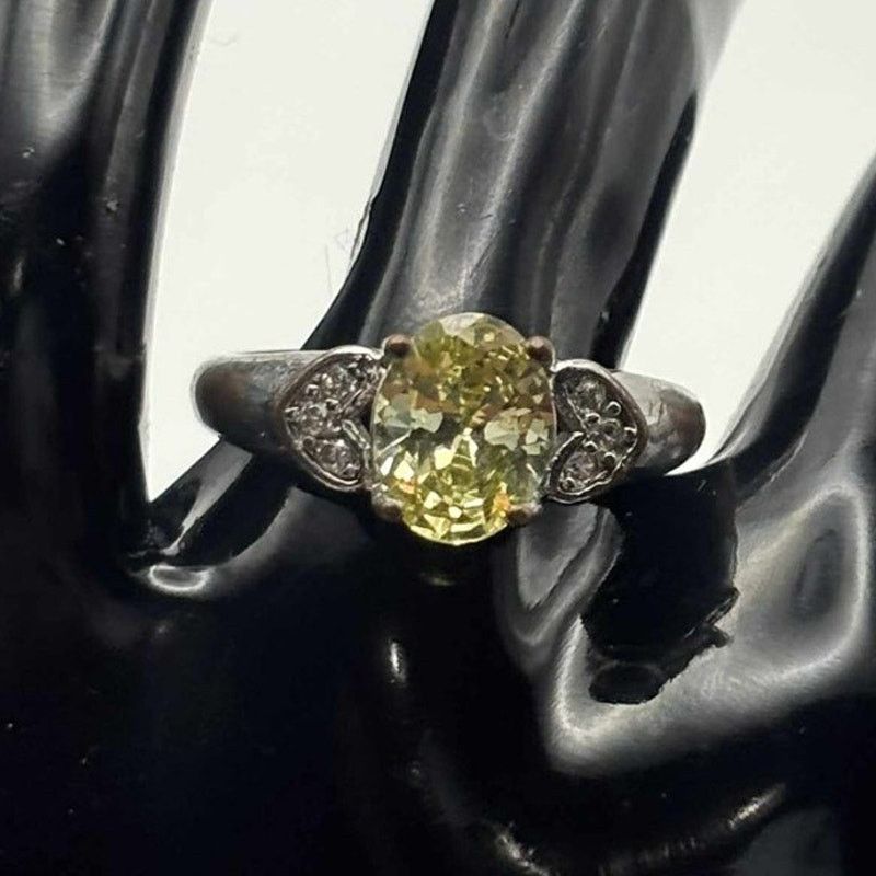 Other Silver & Green Heart Ring Size ONE SIZE - 1 Thumbnail