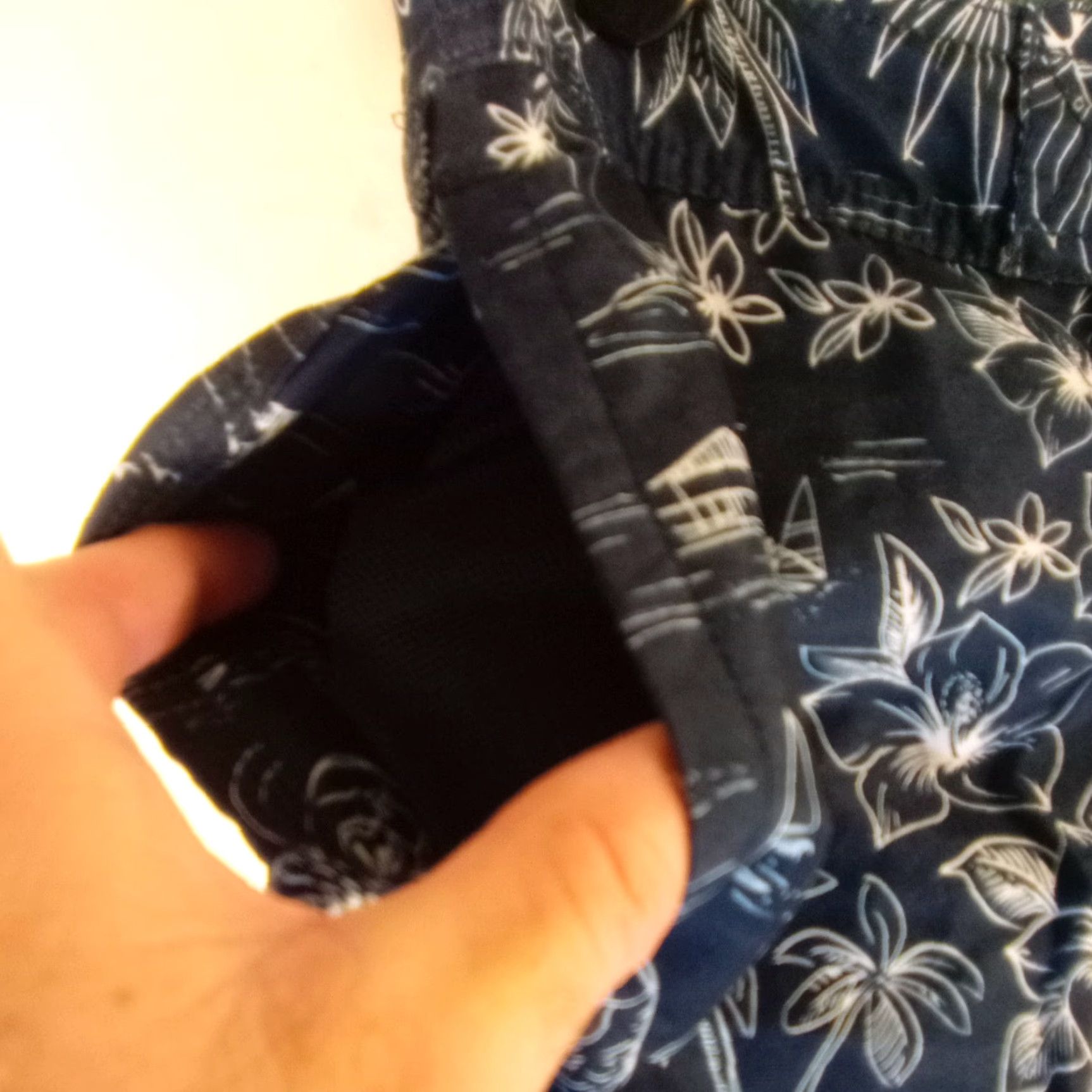 Vintage Goodfellow & Co. Swim Shorts Men 32 Floral Blue Polyester Fast Dry Pockets Drawstring Mid 10in Tropical Tropical Surfer Casual Size US 32 / EU 48 - 2 Thumbnail