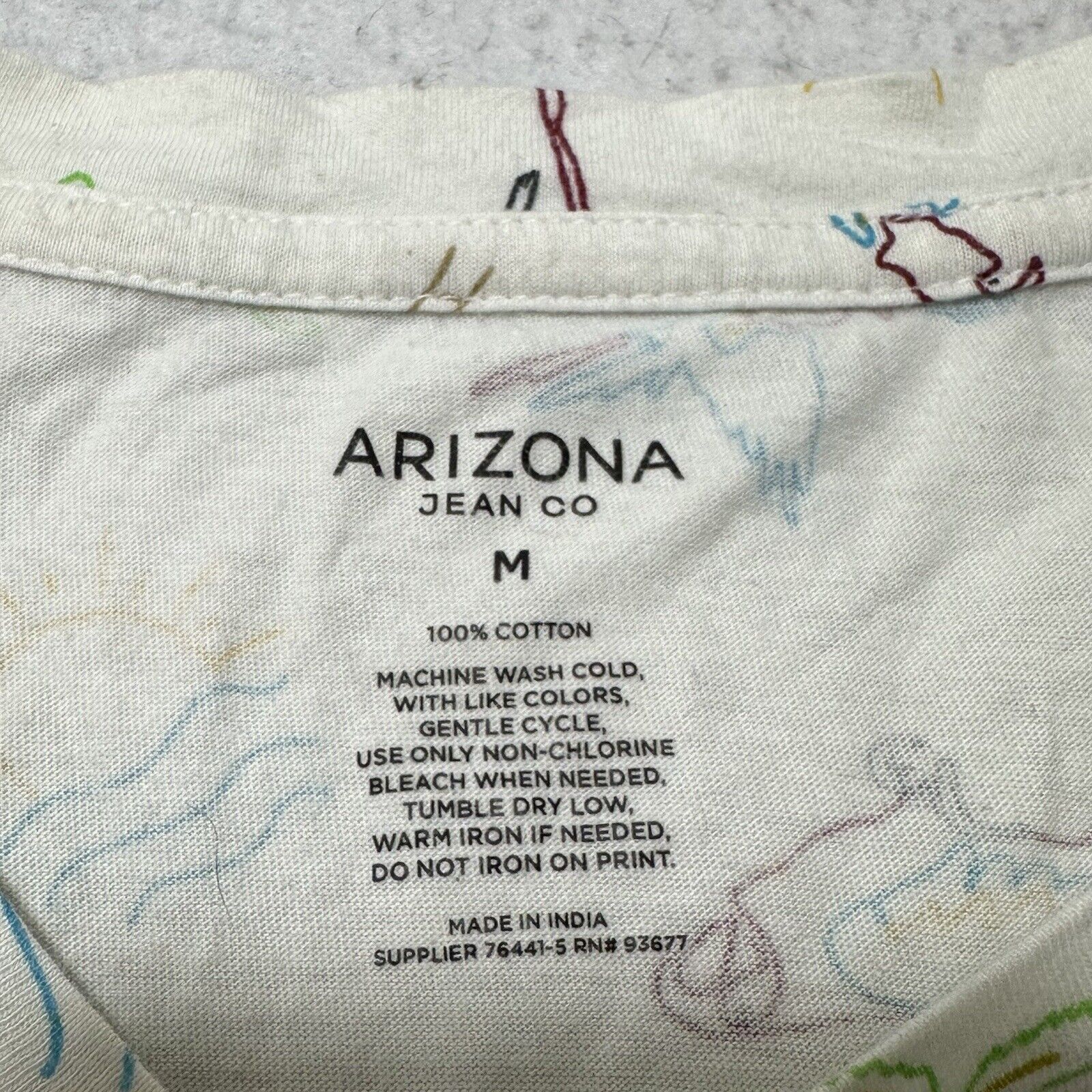 Other Arizona Medium Parrots Flamingos Beach Pattern Graphic Tee Size US M / EU 48-50 / 2 - 3 Thumbnail