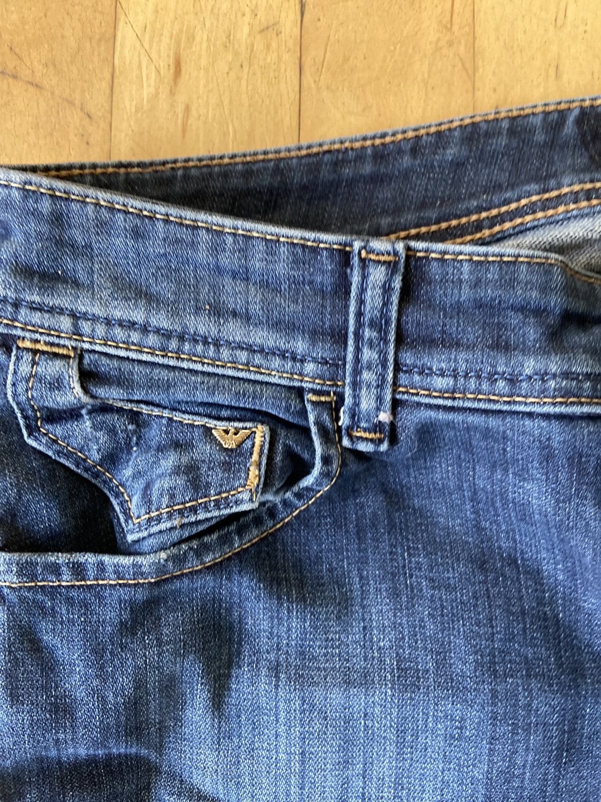 Armani Armani jeans with metal logo Size US 28 / EU 44 - 4 Thumbnail