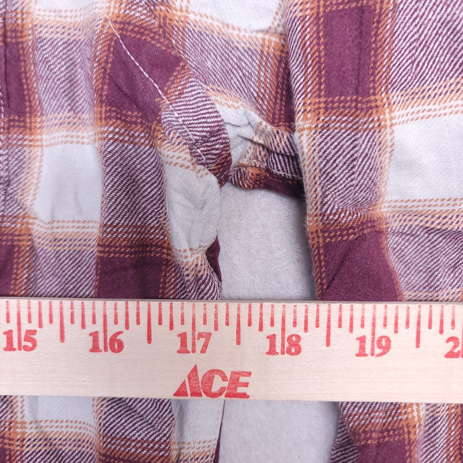 Gap Gap Tartan Flannel Shirt Mens Size Small S Maroon White Size US S / EU 44-46 / 1 - 7 Thumbnail