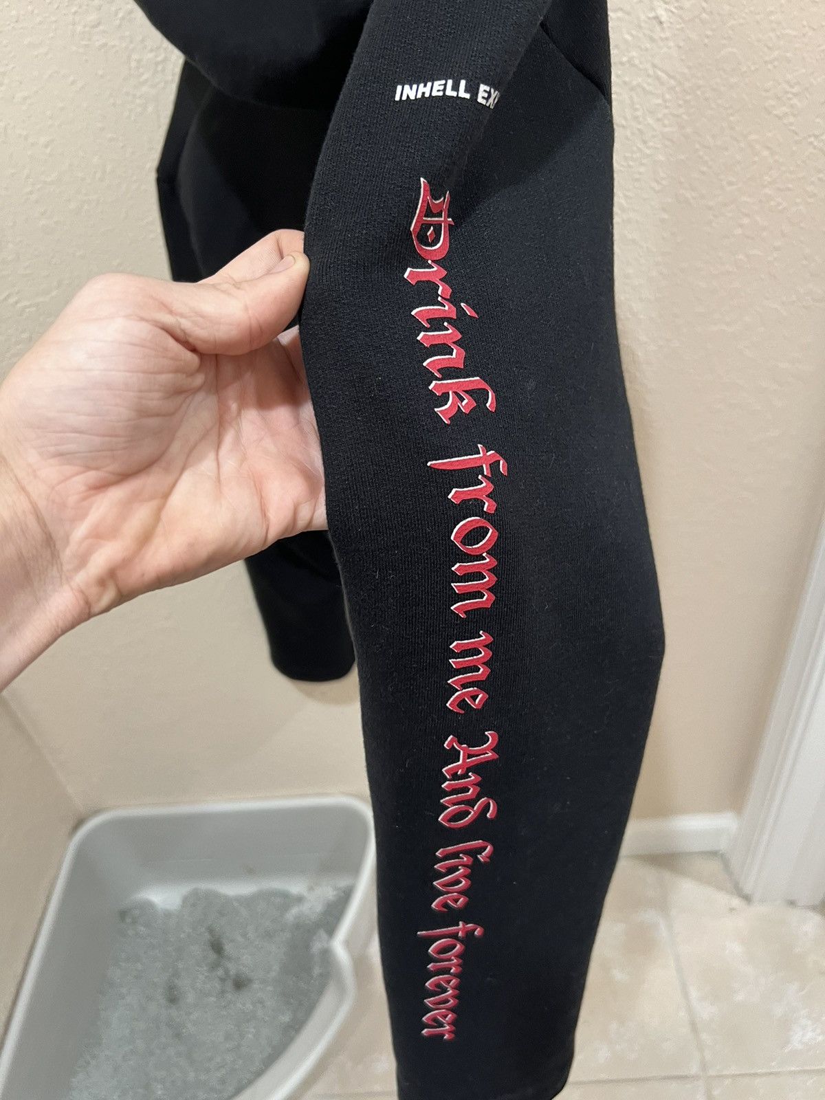 Vetements Vetements Total Fucking Darkness Hoodie Size US S / EU 44-46 / 1 - 5 Thumbnail