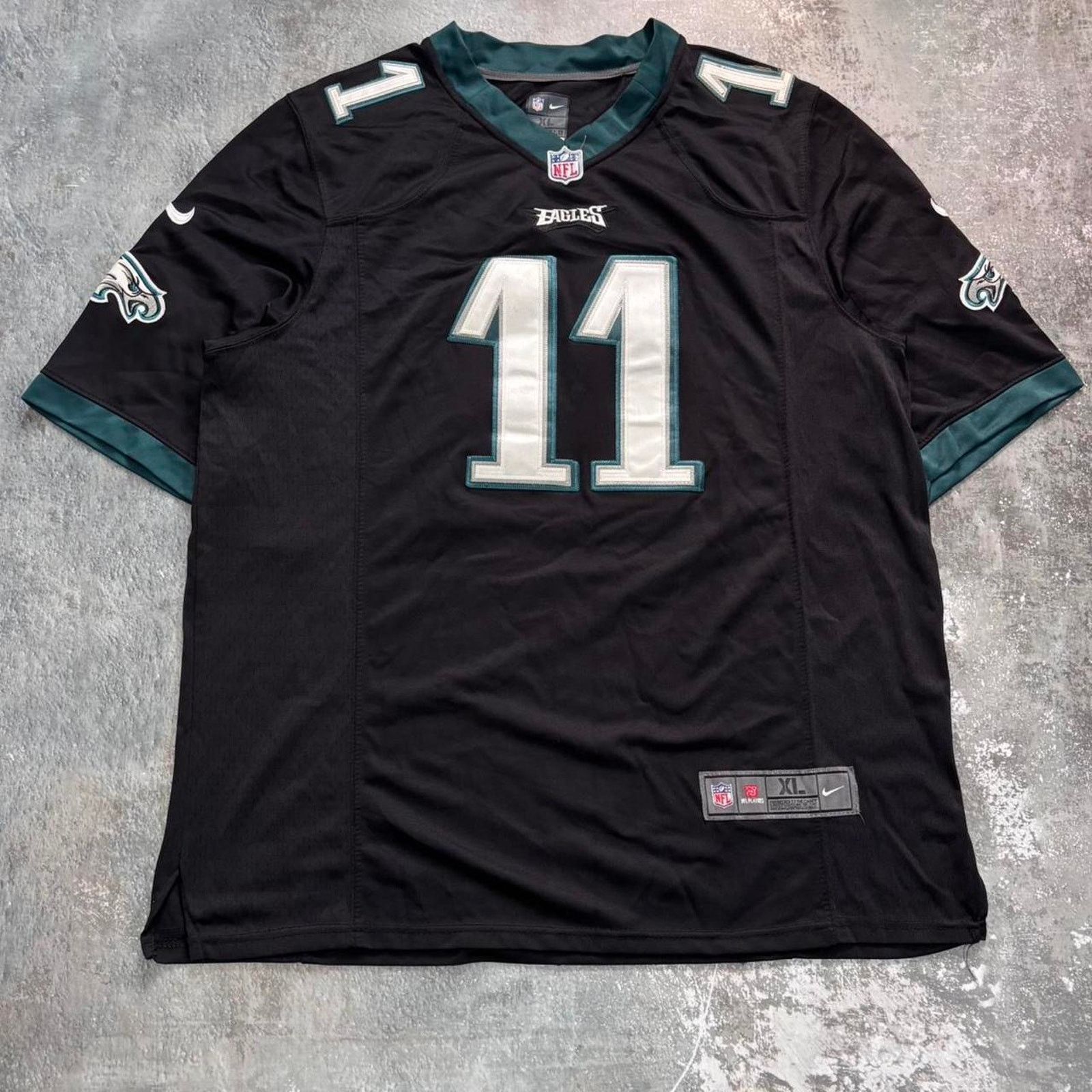NFL × Nike Nike Philadelphia Eagles Carson Wentz Jersey. #11 Size XL. Size US XL / EU 56 / 4 - 2 Thumbnail