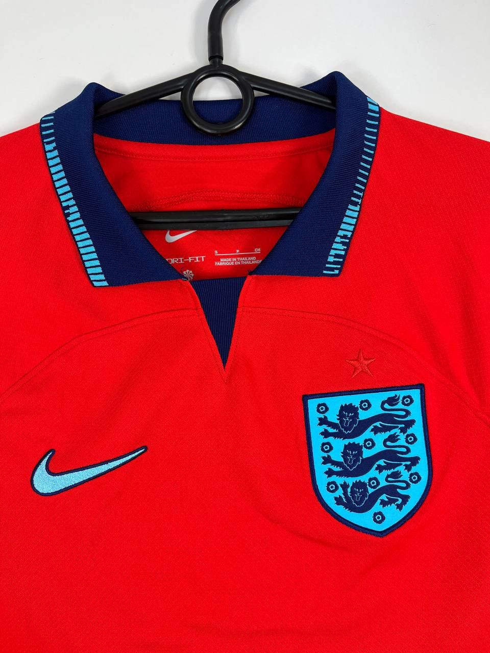 Nike ENGLAND NATIONAL TEAM 2022/2023 JERSEY NIKE SIZE S Size US S / EU 44-46 / 1 - 2 Thumbnail