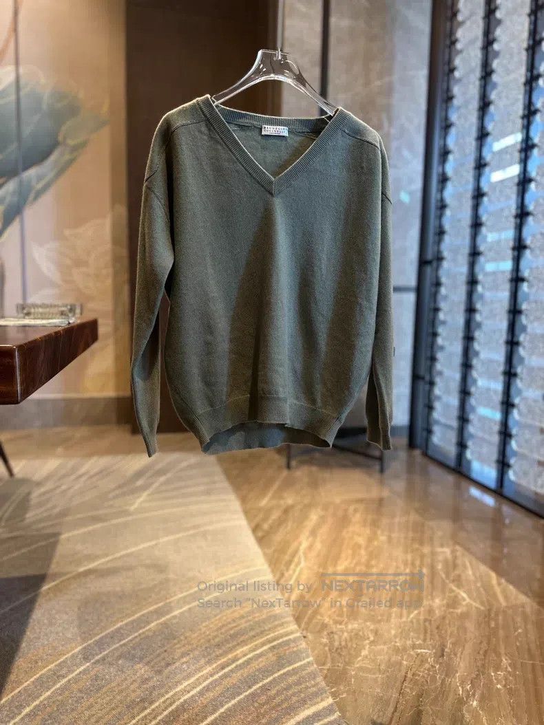 Brunello Cucinelli Brunello Cucinelli Beaded cashmere sweater. Size XXS / US 00 / IT 34 - 1 Thumbnail