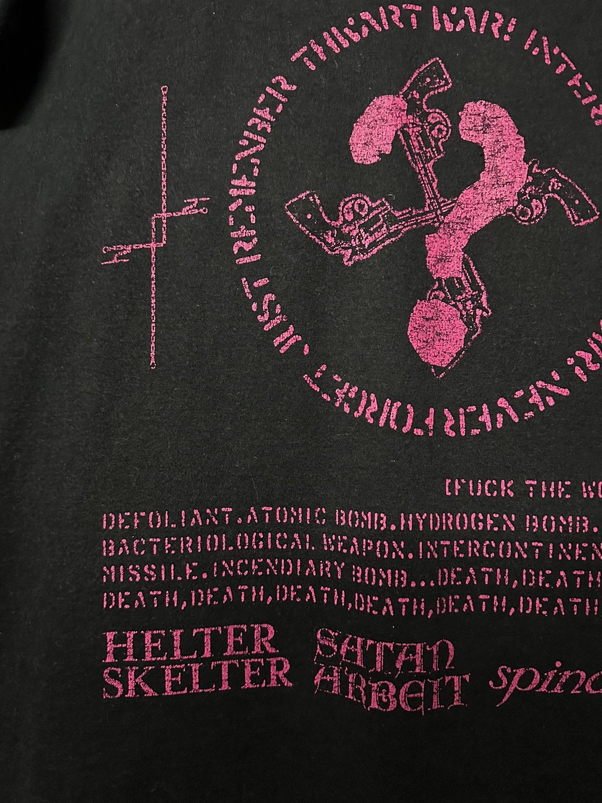 Band Tees Vintage 90s FUCK THE WORLD Helter Skelter Hardcore Faded Tee Size US XL / EU 56 / 4 - 4 Thumbnail