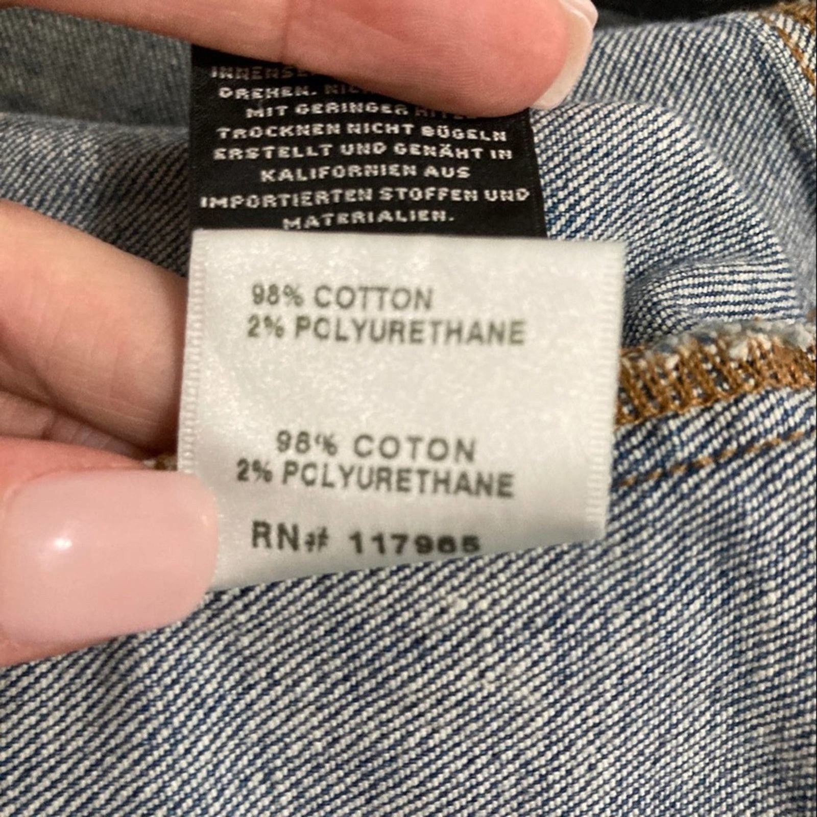 J Brand rare Harlow Cropped Denim Trucker Jacket size M Surface Blue Size M / US 6-8 / IT 42-44 - 9 Thumbnail