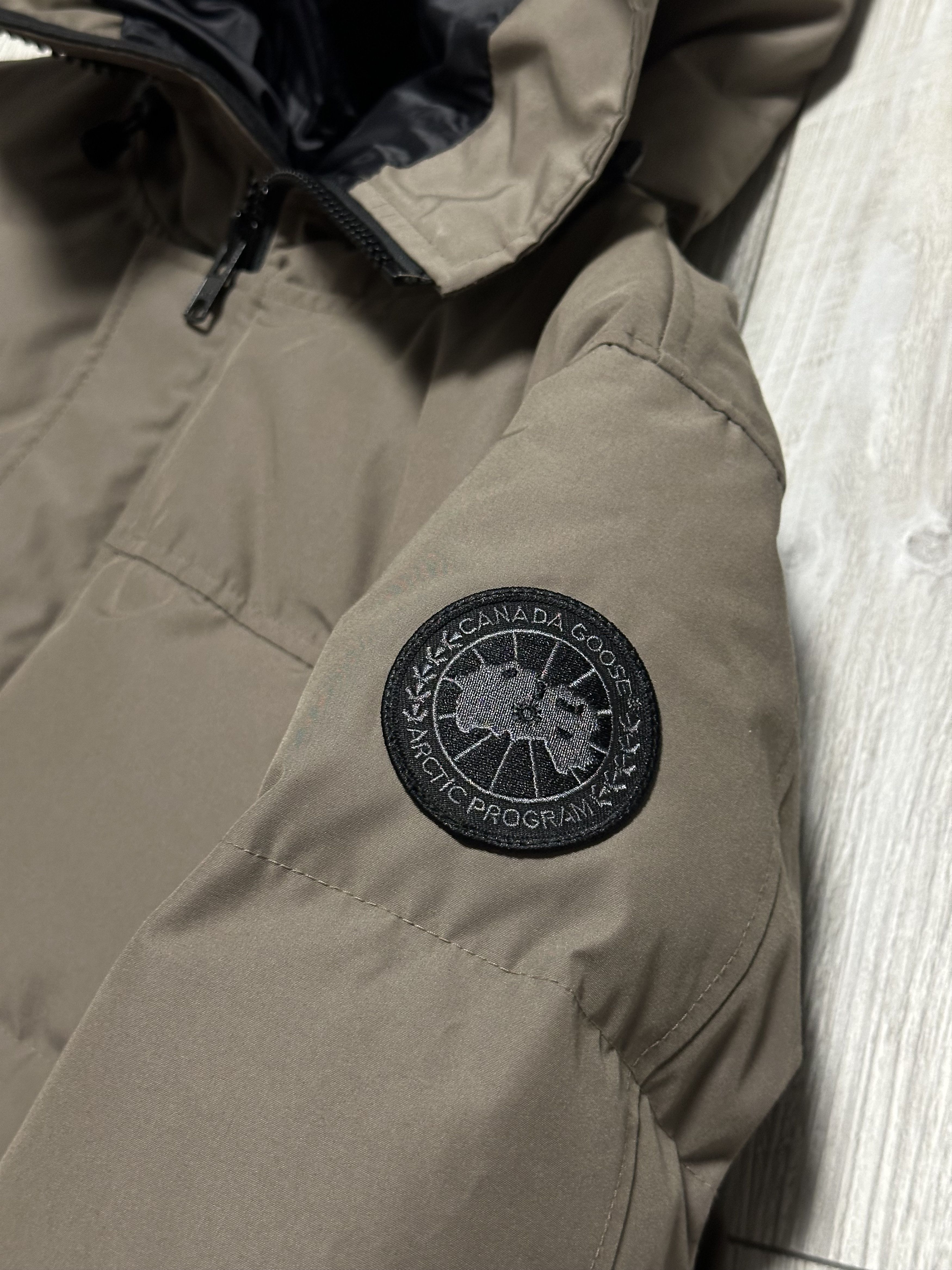 Canada Goose CANADA GOOSE MACMILLAN PARKA BLACK LABEL Down jacket 3804MB Size US XXL / EU 58 / 5 - 2 Thumbnail