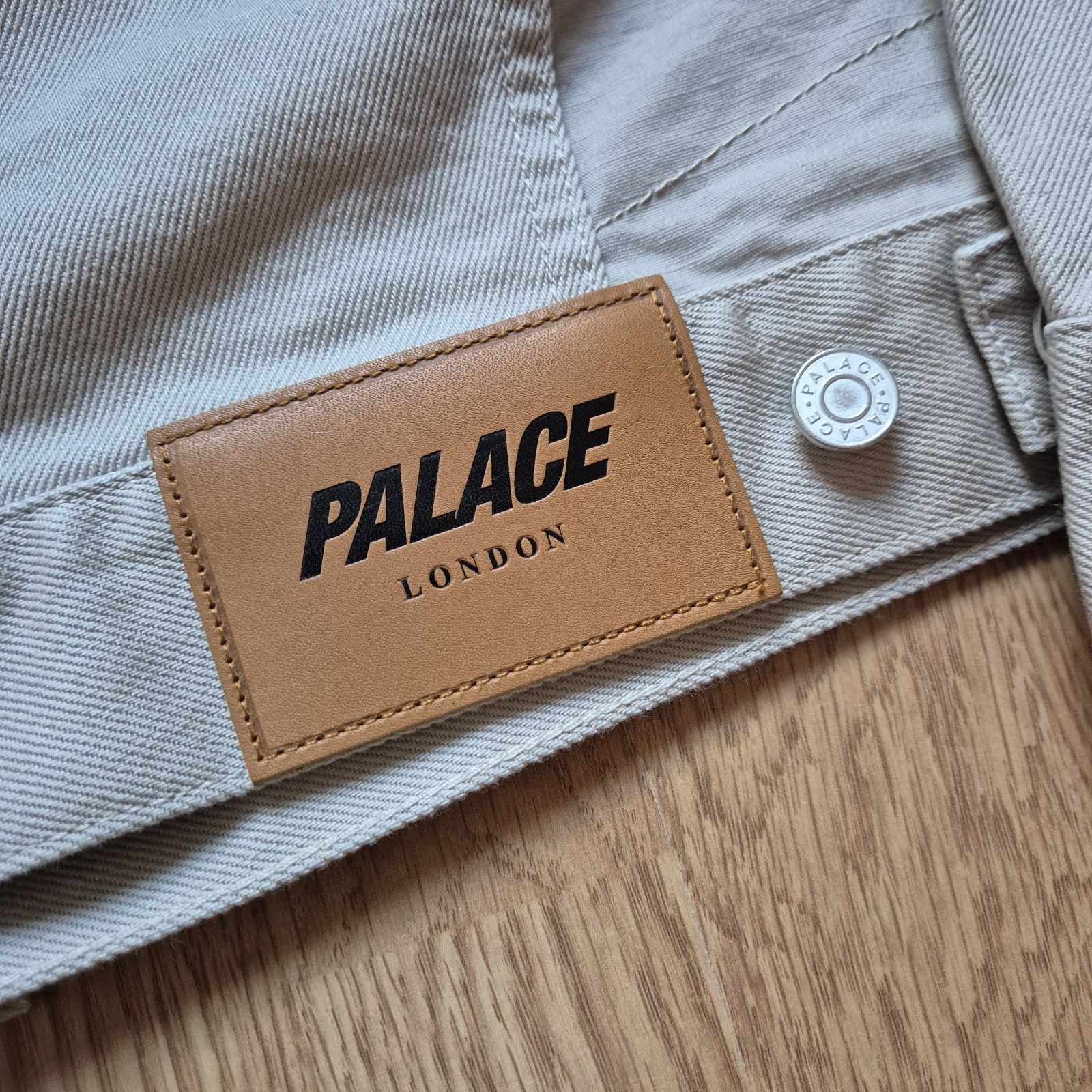 Palace Palace Panel Denim Jacket Stoney Grey Large Brand New FW24 Size US L / EU 52-54 / 3 - 7 Thumbnail