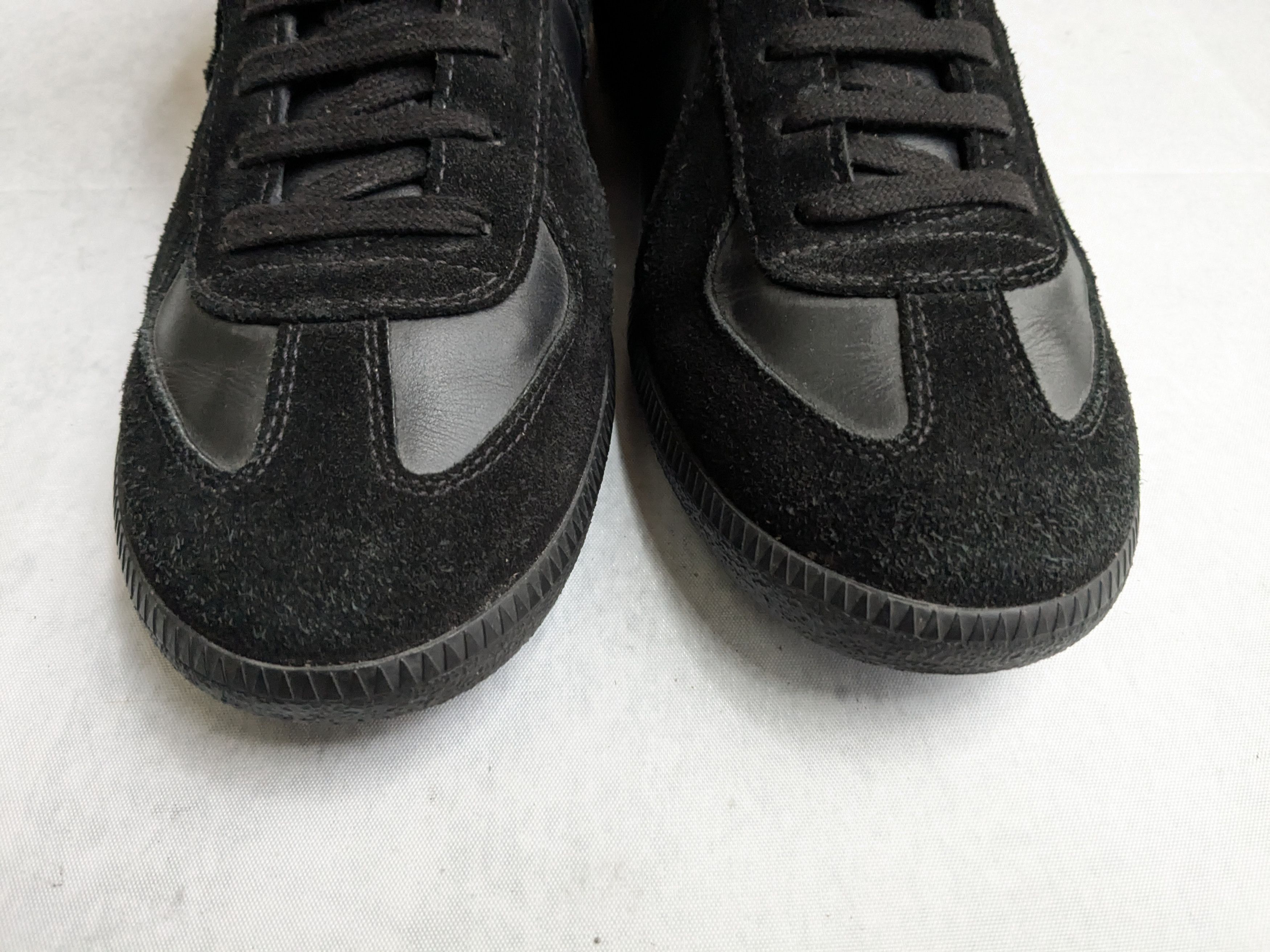 Maison Margiela Maison Margiela Replica GAT Black 10 43 High Tops Size US 10 / EU 43 - 2 Thumbnail