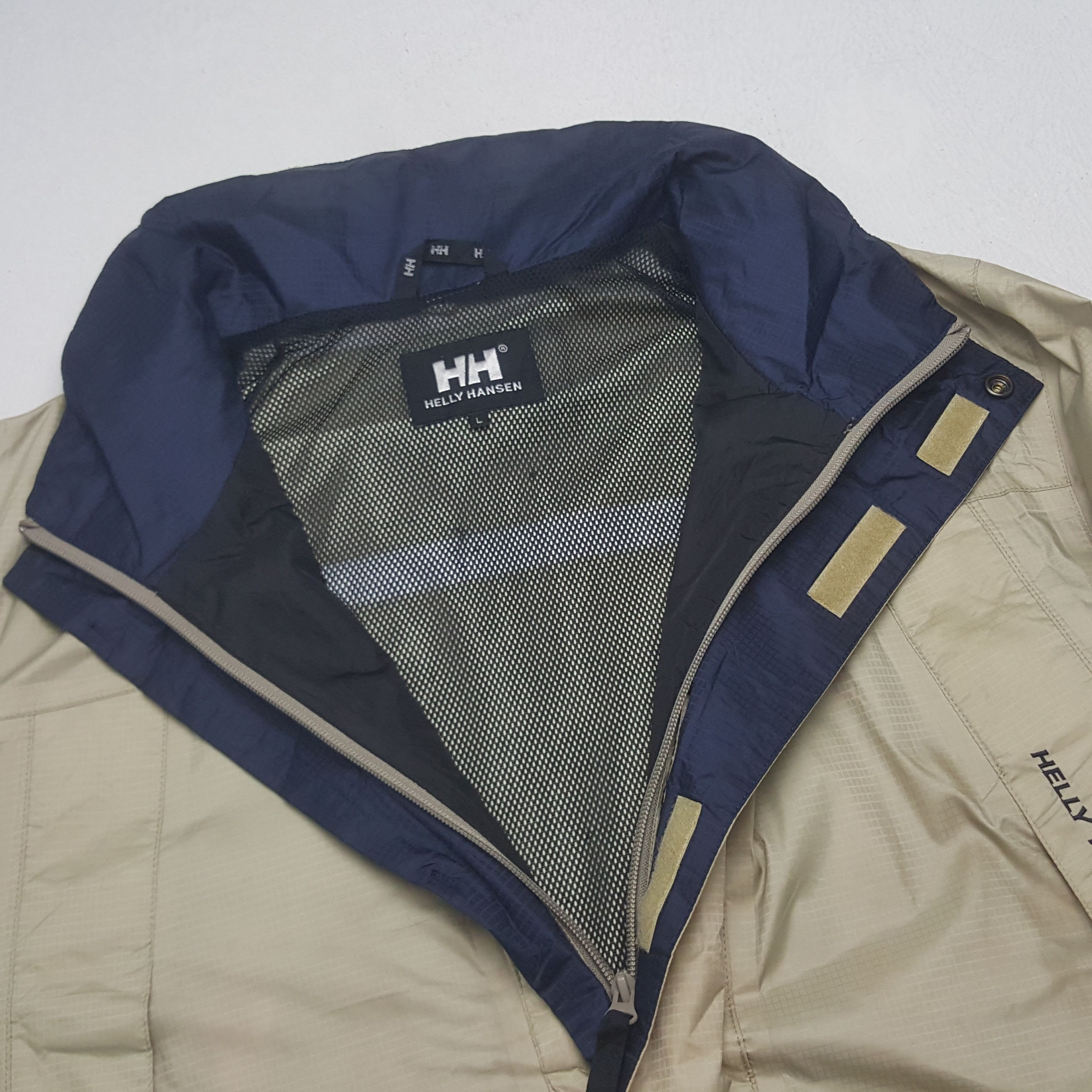 Helly Hansen Vintage Helly Hansen Tech Windbreaker Jacket RR21 Size US XL / EU 56 / 4 - 4 Thumbnail