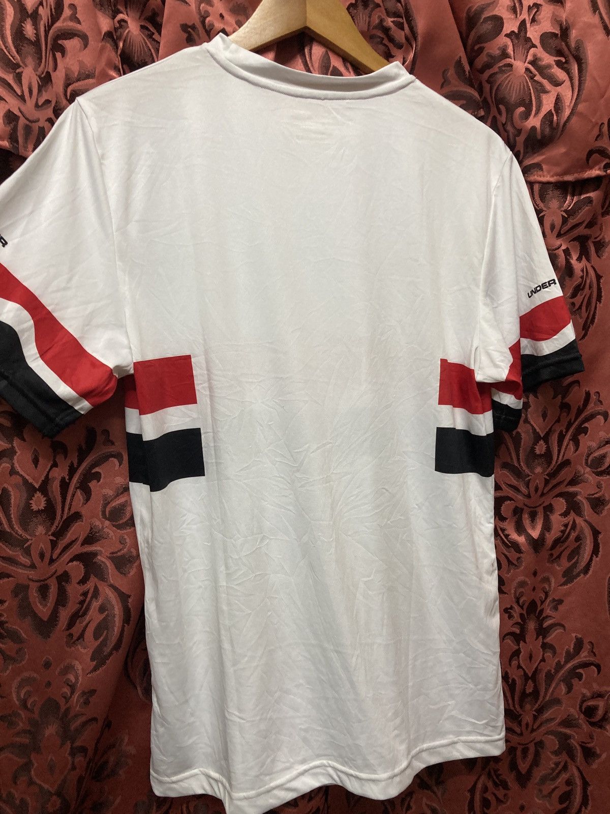 Under Armour Sao Paulo fc jersey Size US XL / EU 56 / 4 - 9 Thumbnail