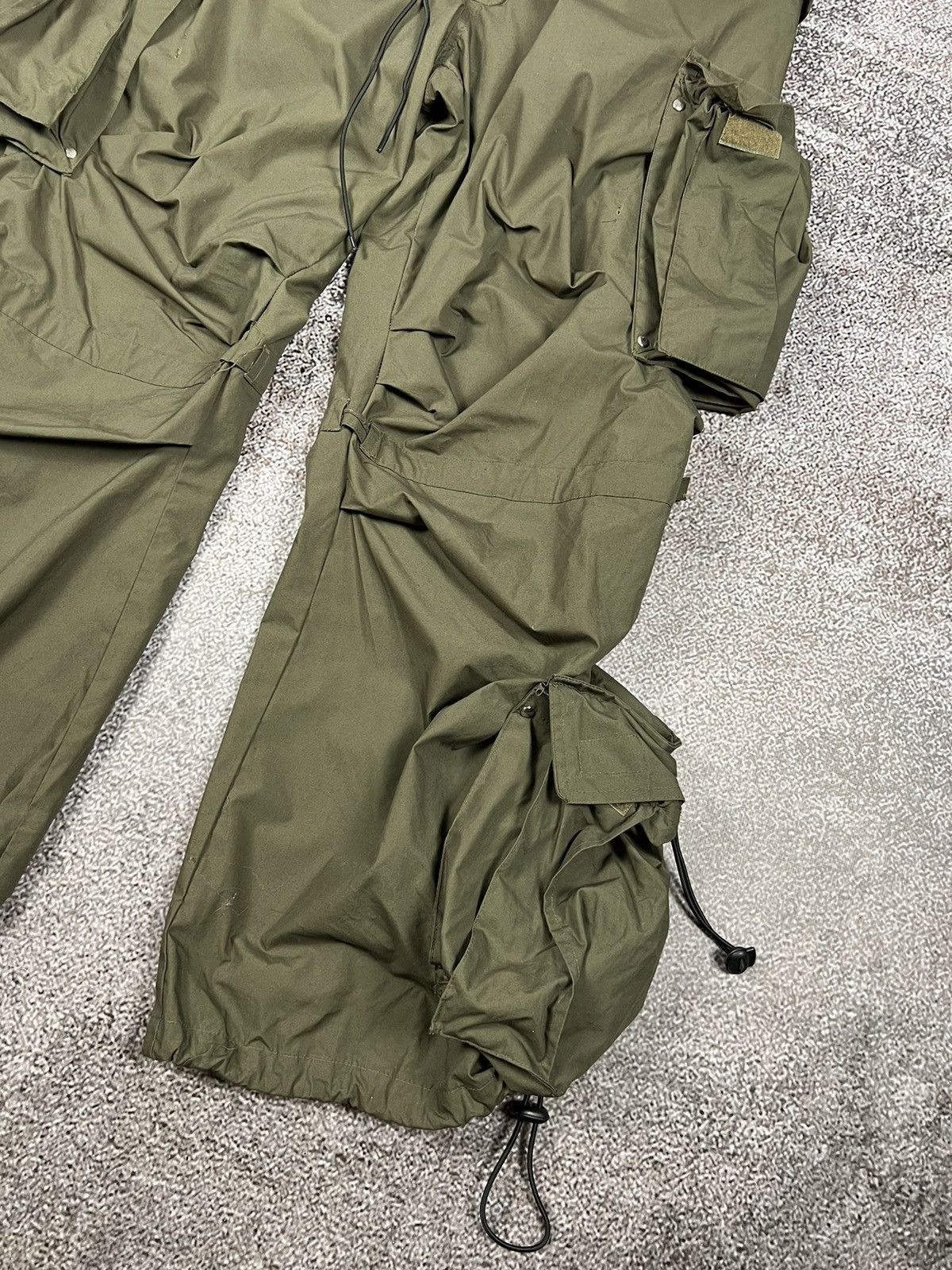 Other Y2k parachute multi pocket cargo oversized pants vintage Size US 32 / EU 48 - 4 Thumbnail