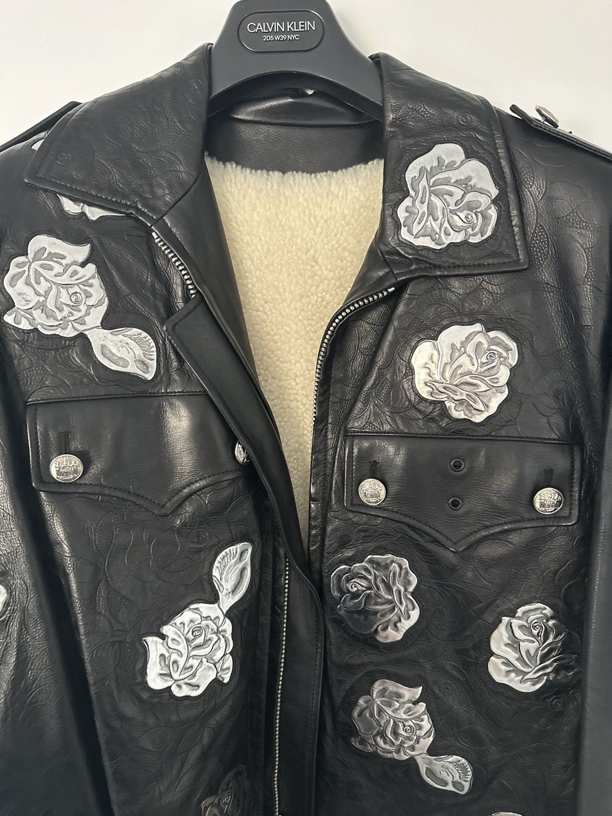 Calvin Klein 205W39NYC × Raf Simons 205W39NYC FW2017 Floral Embossed Calf Leather Jacket Size US S / EU 44-46 / 1 - 4 Thumbnail