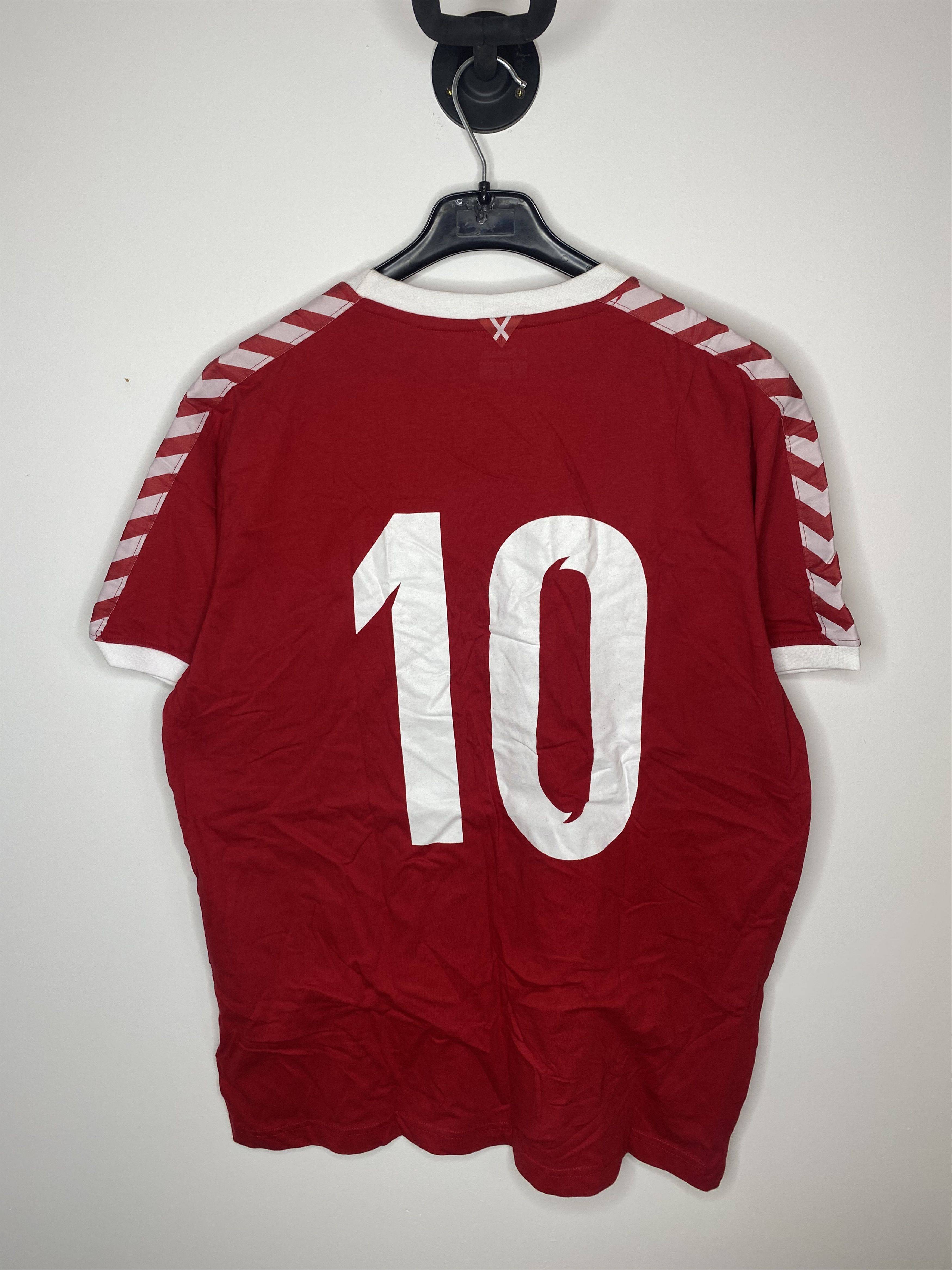 Hummel DENMARK TEAM 2018 2019 COTTON FOOTBALL SHIRT SOCCER JERSEY Size US XL / EU 56 / 4 - 2 Thumbnail