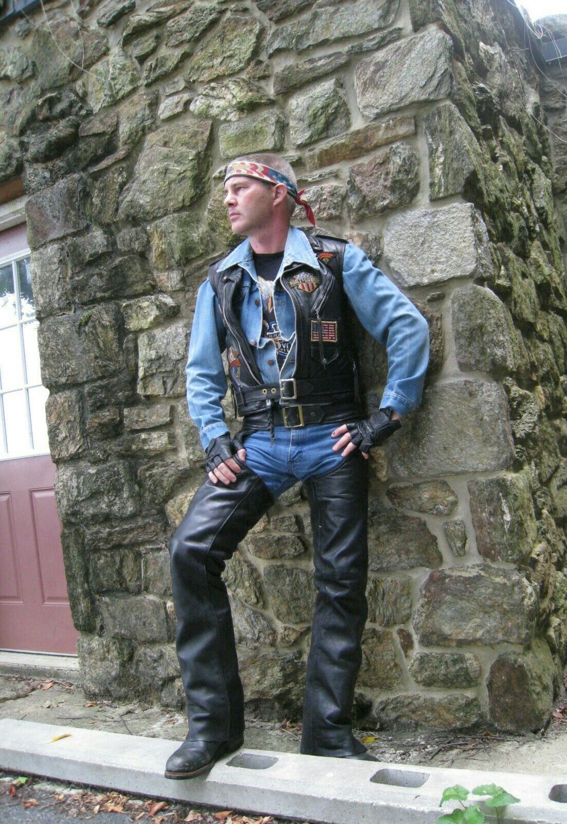 Genuine Leather × Harley Davidson Harley Davidson Men’s Deluxe Leather Chaps Small Black Size US 32 / EU 48 - 1 Thumbnail