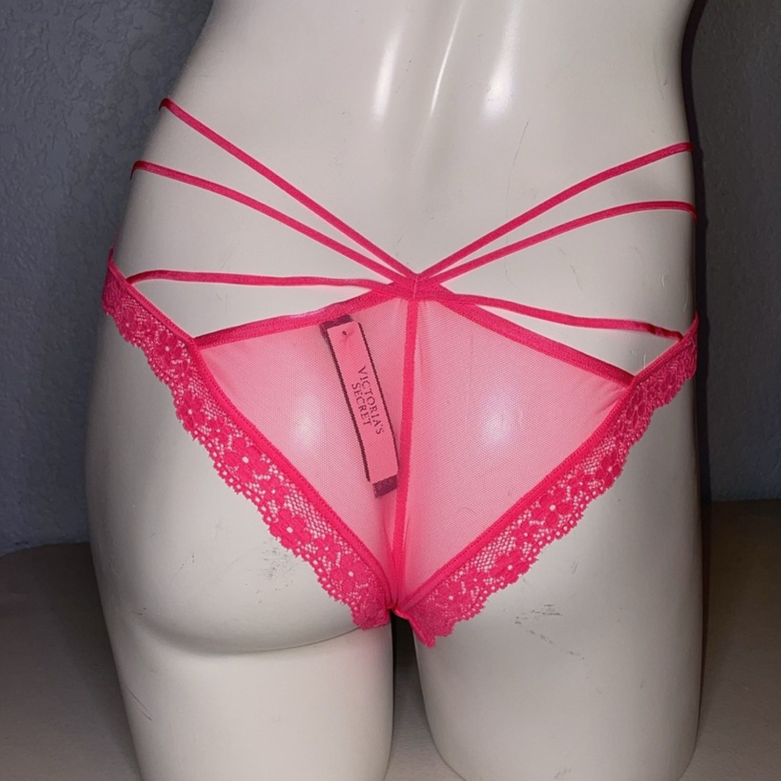 Victoria's Secret Victorias Secret Panties VS Cheeky panty Neon Pink Size ONE SIZE - 10 Thumbnail