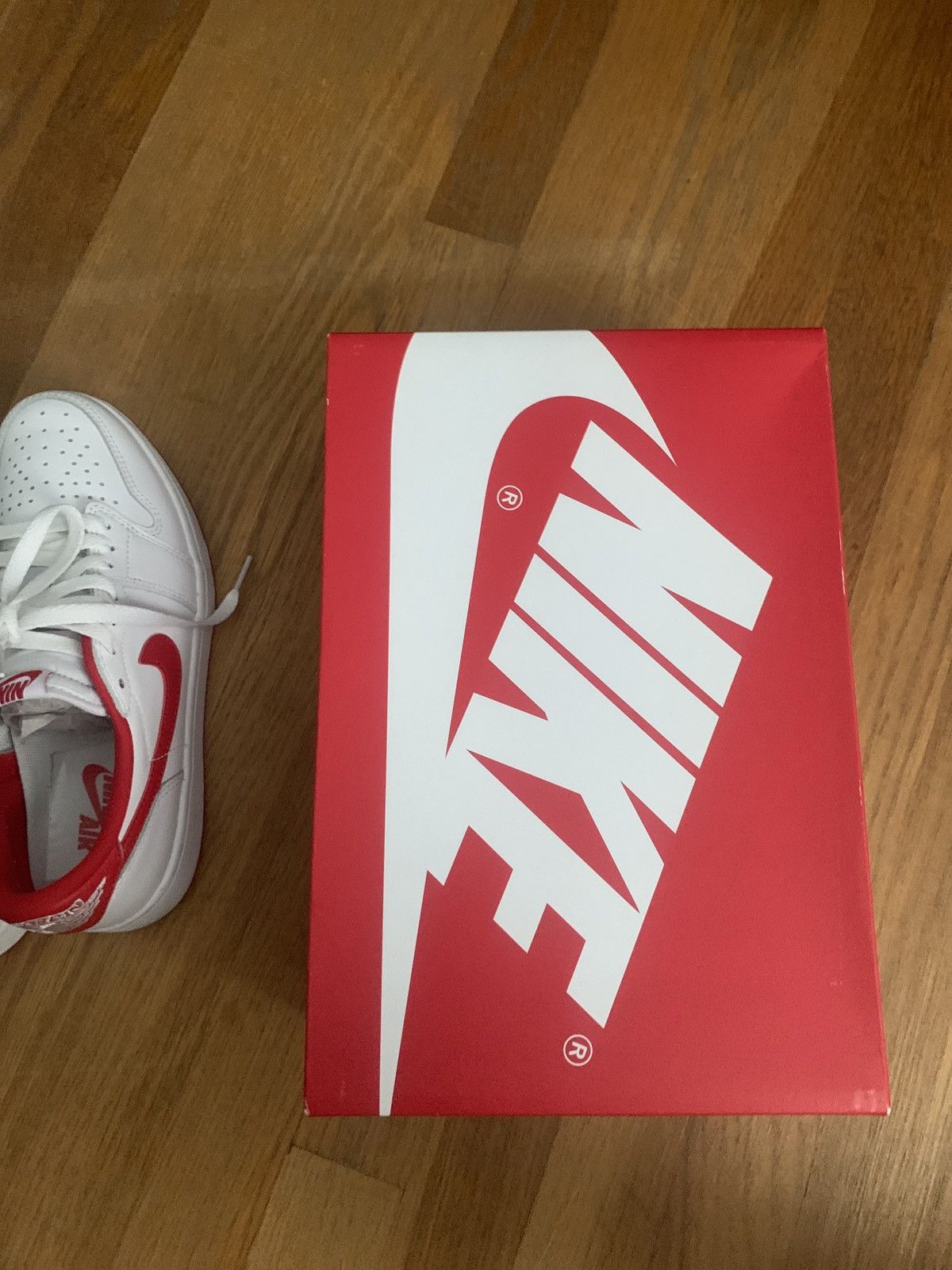Nike jordan 1 retro og low Size US 7 / EU 40 - 10 Thumbnail