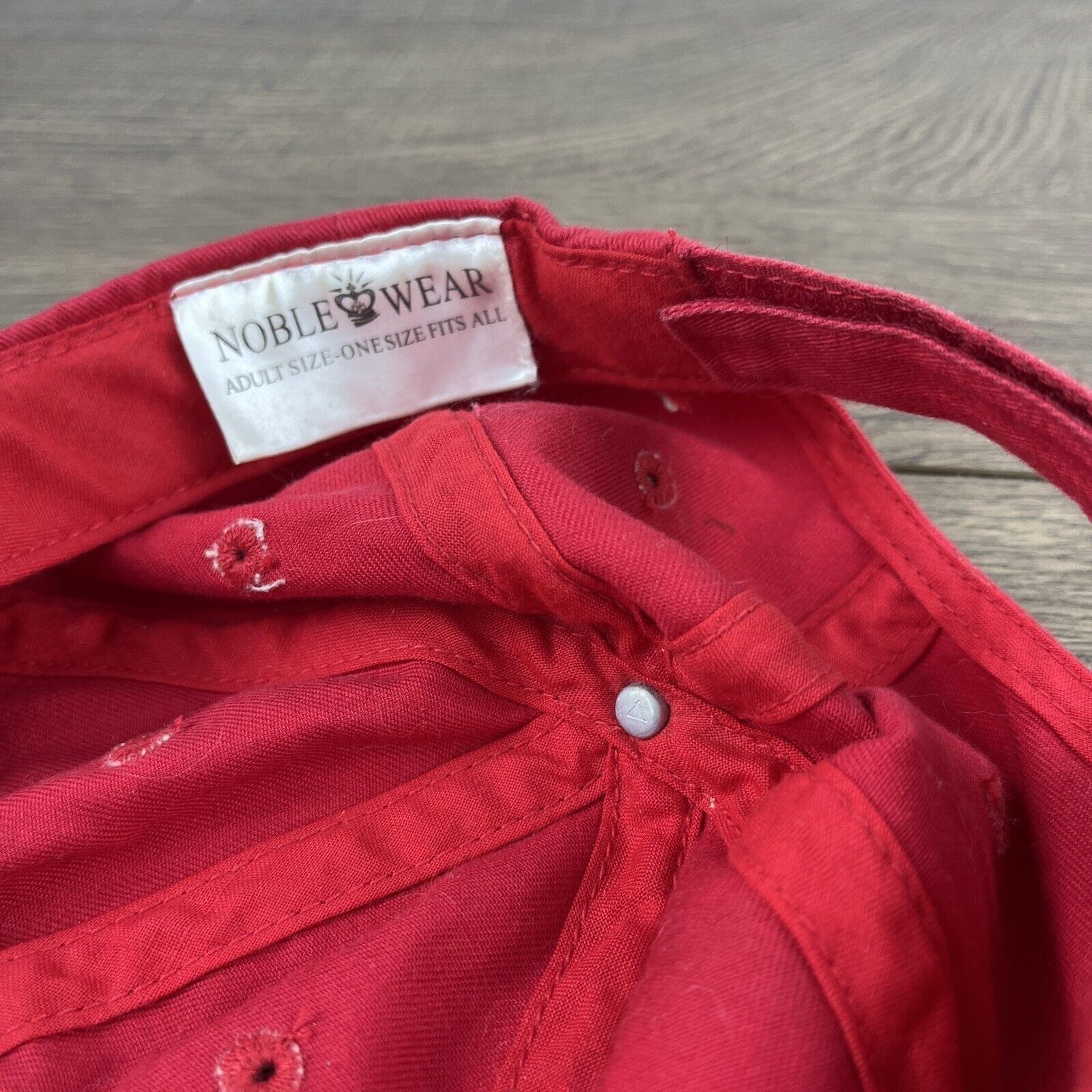 Other Cabela's Hat Cabelas Red Adjustable Hat Adult Size Hat Red C Size ONE SIZE - 14 Thumbnail