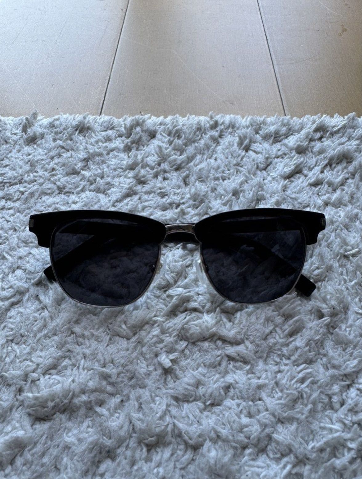 Yves Saint Laurent YSL Yves Saint Laurent sunglasses Size ONE SIZE - 1 Thumbnail