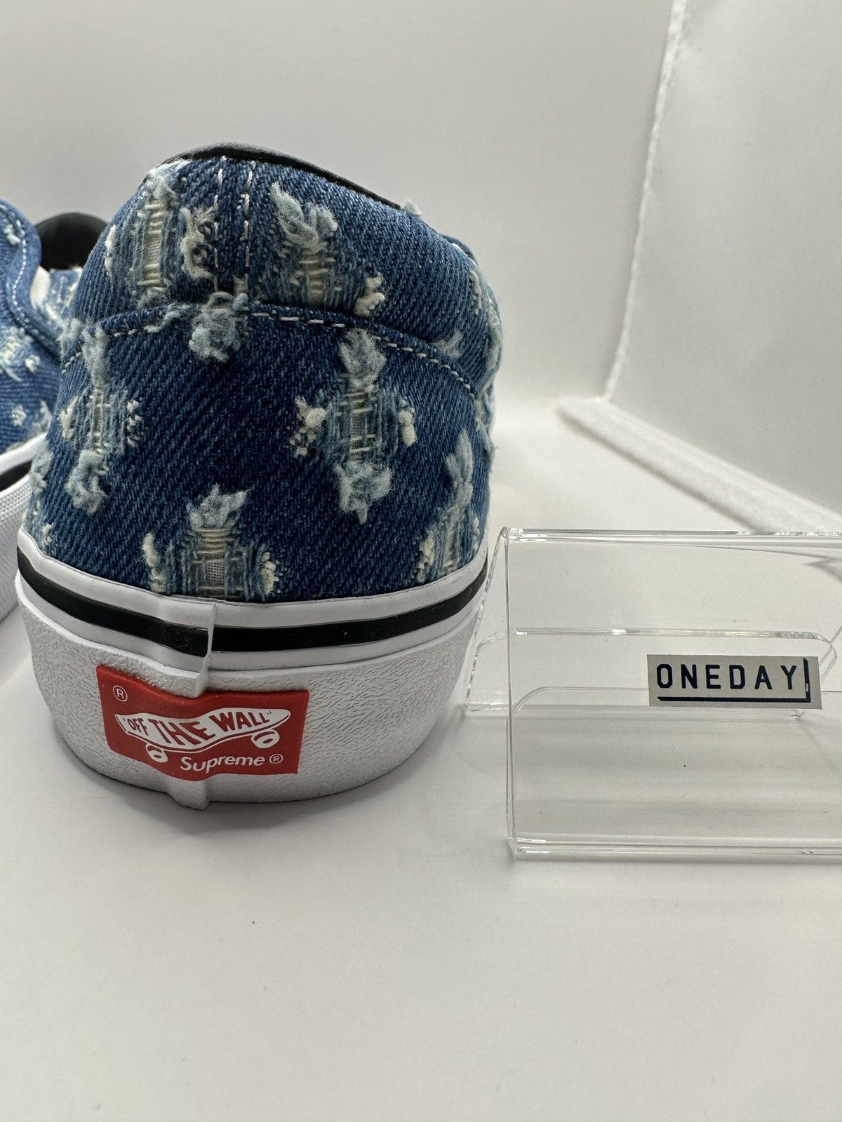 Supreme Vans Supreme Hole Punch Denim Blue Size US 10.5 / EU 43-44 - 8 Thumbnail