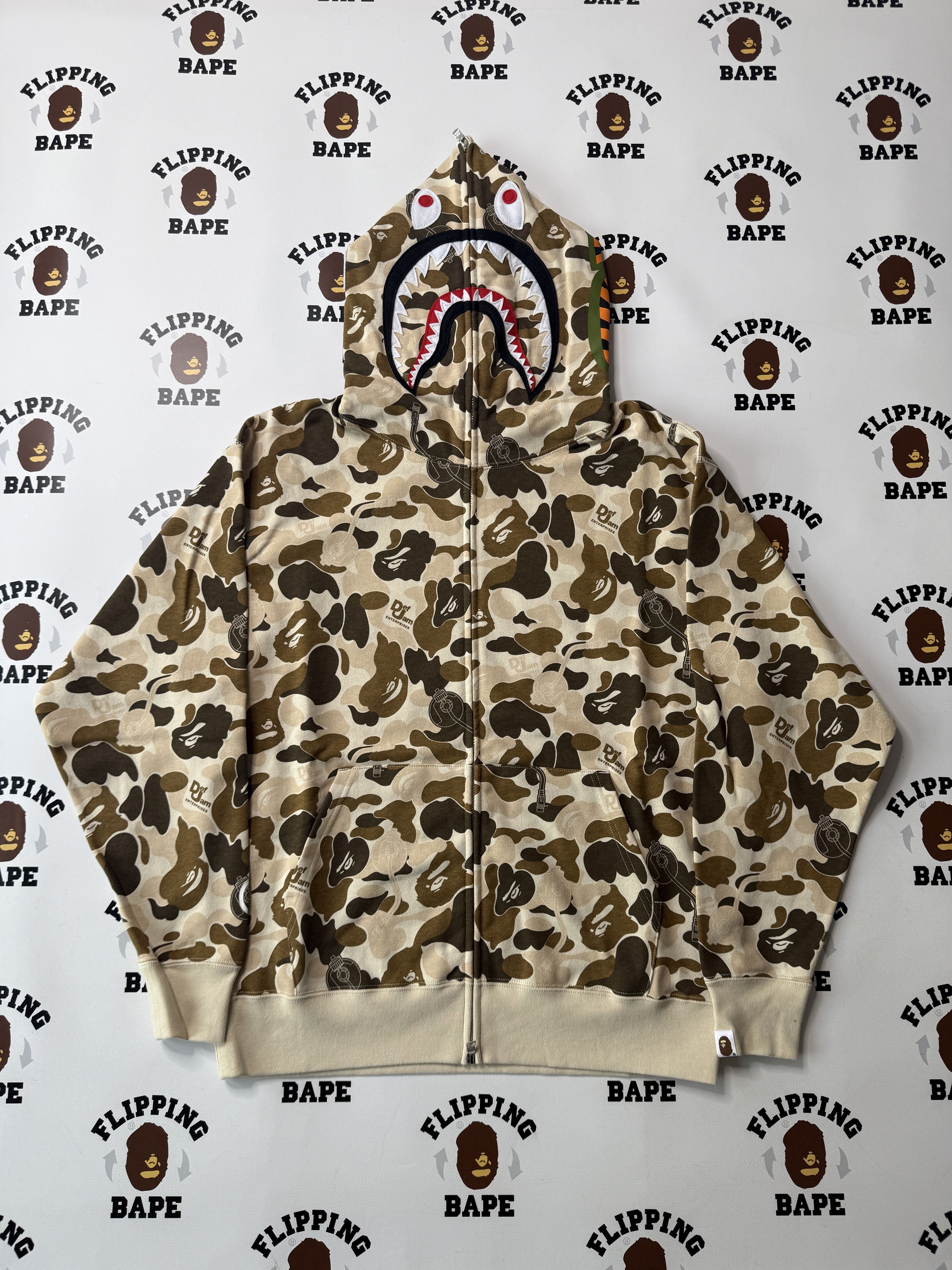 Bape BAPE X DEF JAM CAMO SHARK RELAXED FIT FULL ZIP HOODIE Size US M / EU 48-50 / 2 - 1 Thumbnail