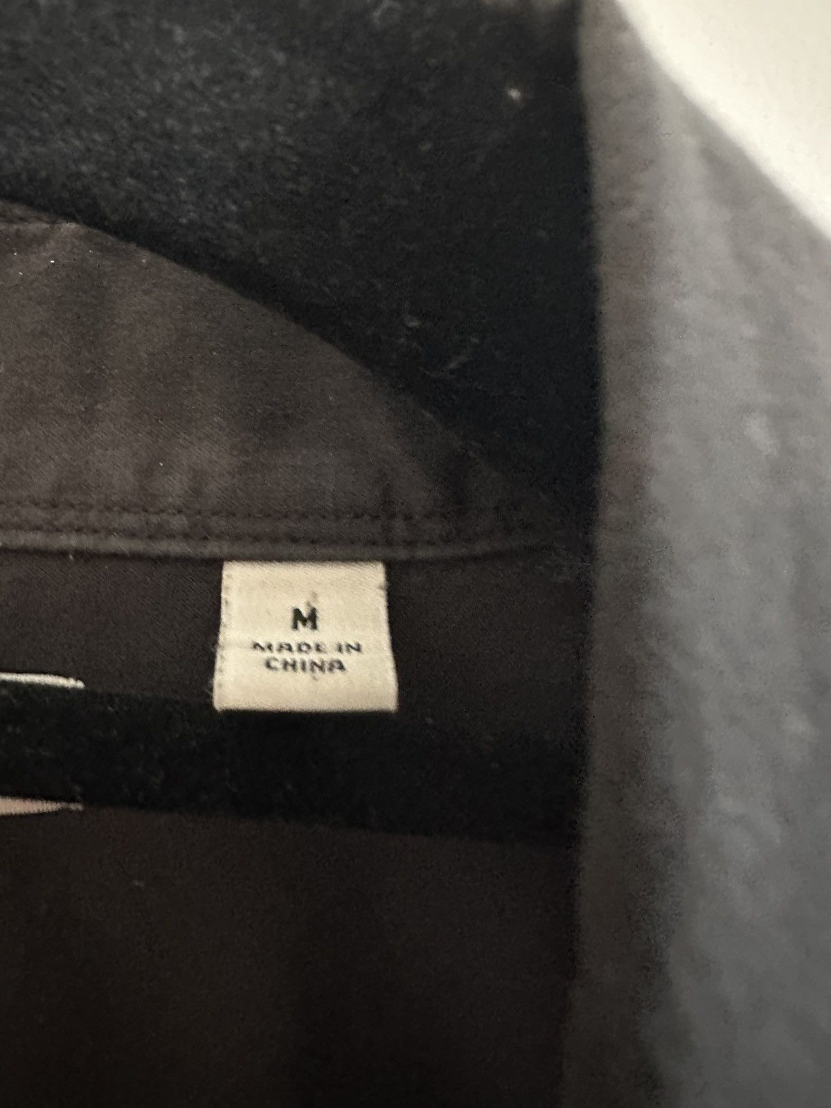 Christophe Lemaire × Uniqlo Lemaire X Uniqlo U black shirt Size US M / EU 48-50 / 2 - 3 Thumbnail