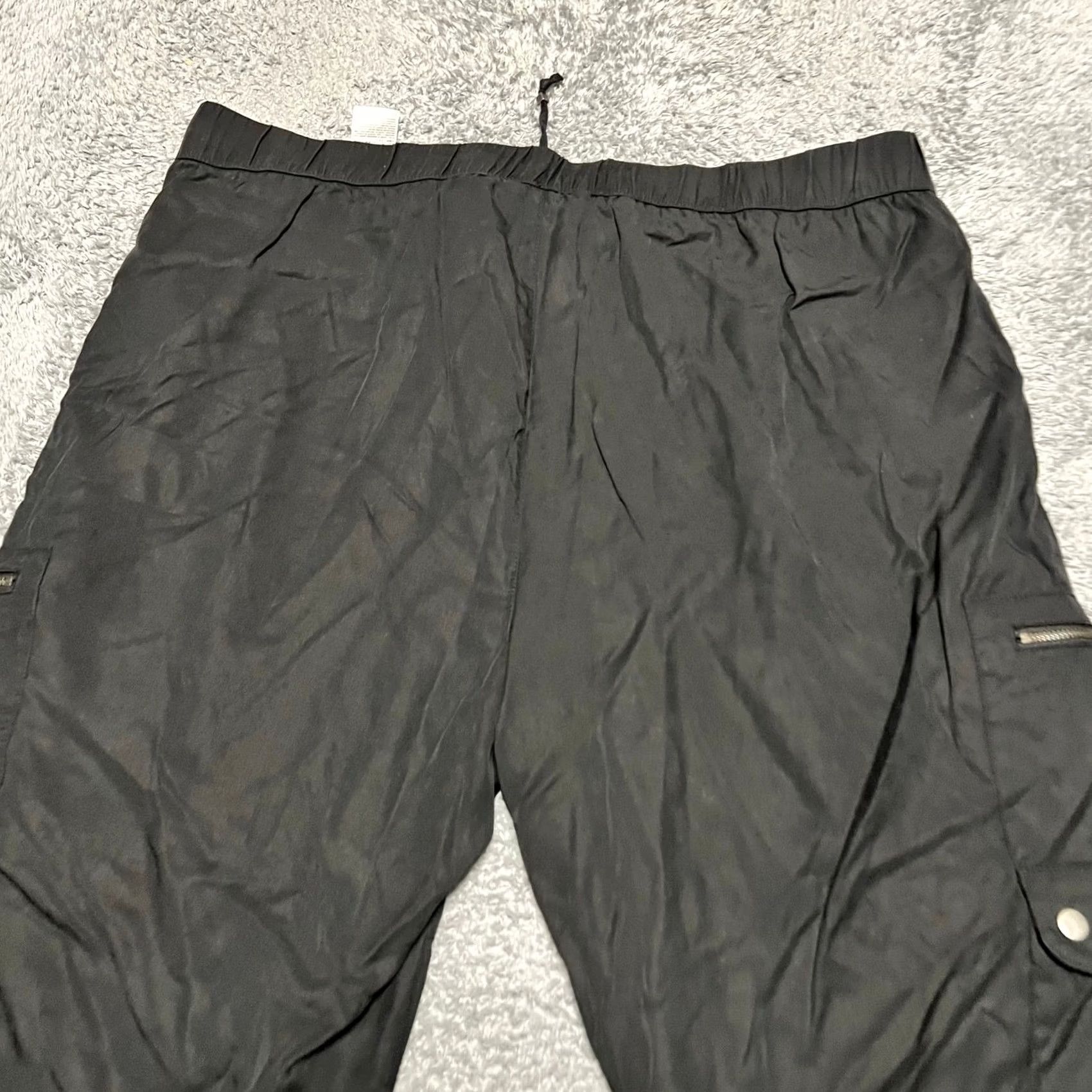 Banana Republic BANANA REPUBLIC Soft Cargo Jogger Pants Womens XL Black Drawstring Size 40" / US 18 - 4 Thumbnail